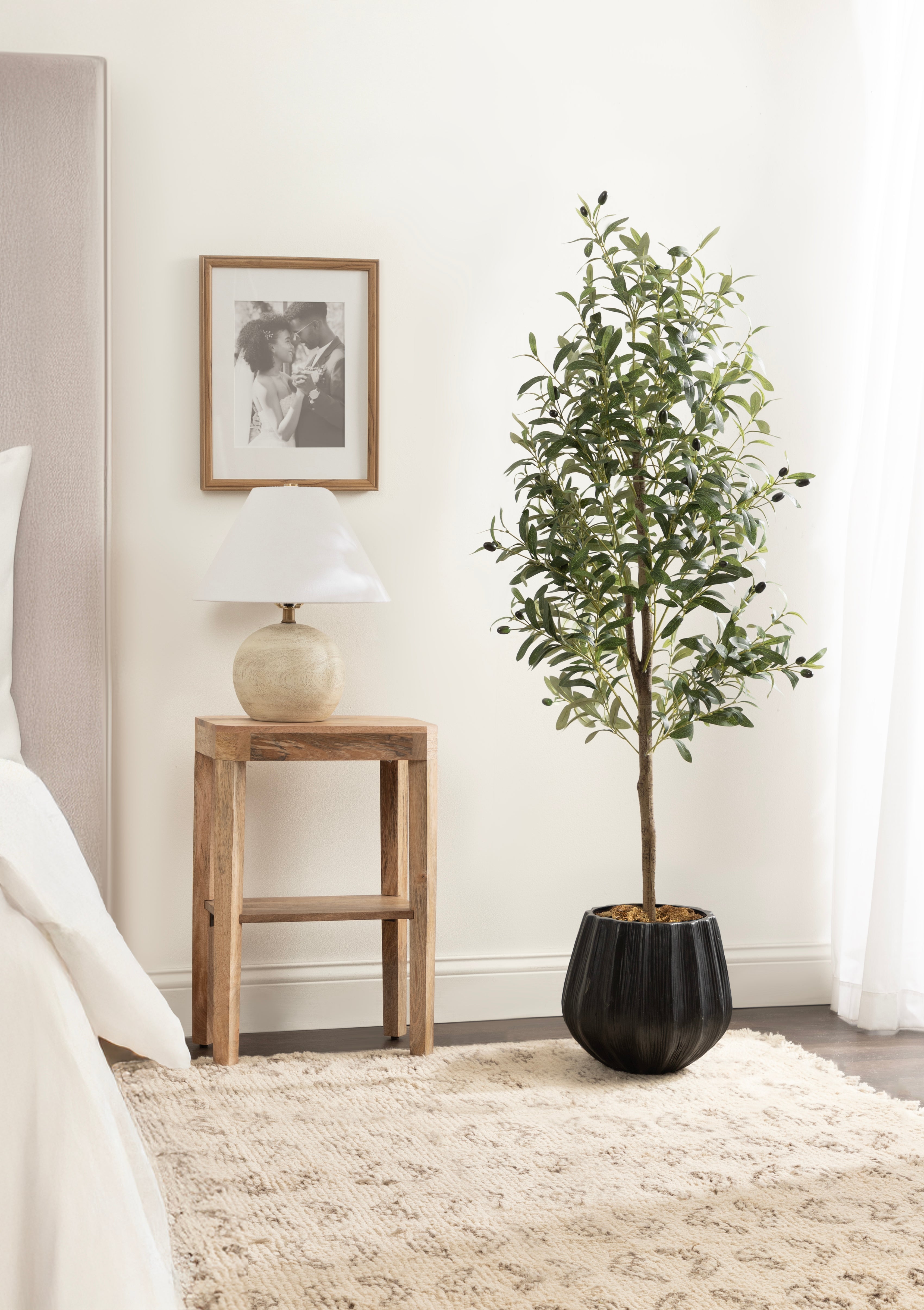 Faux Tree 5' Black 8