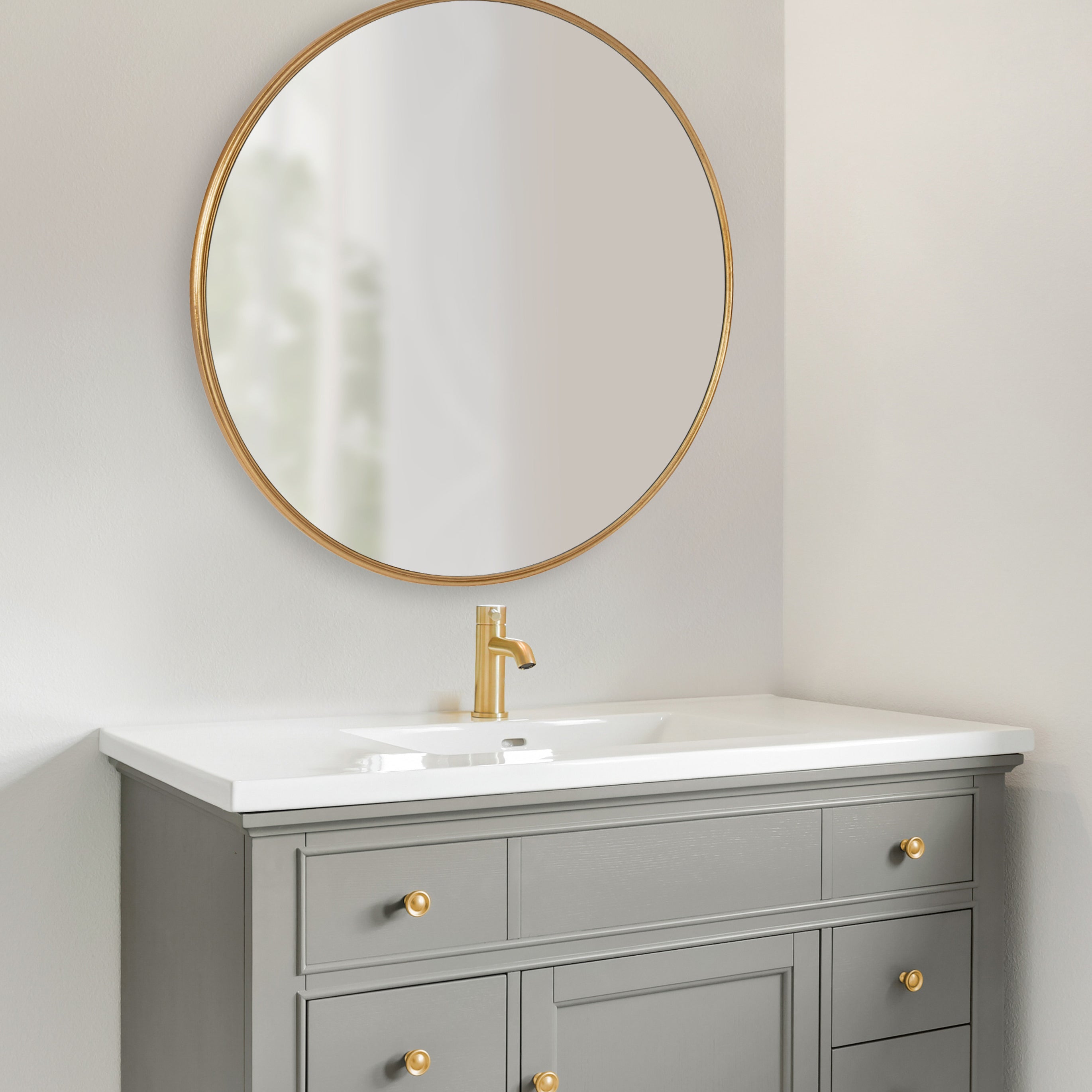 Round Mirror Gold 30" Diameter 7