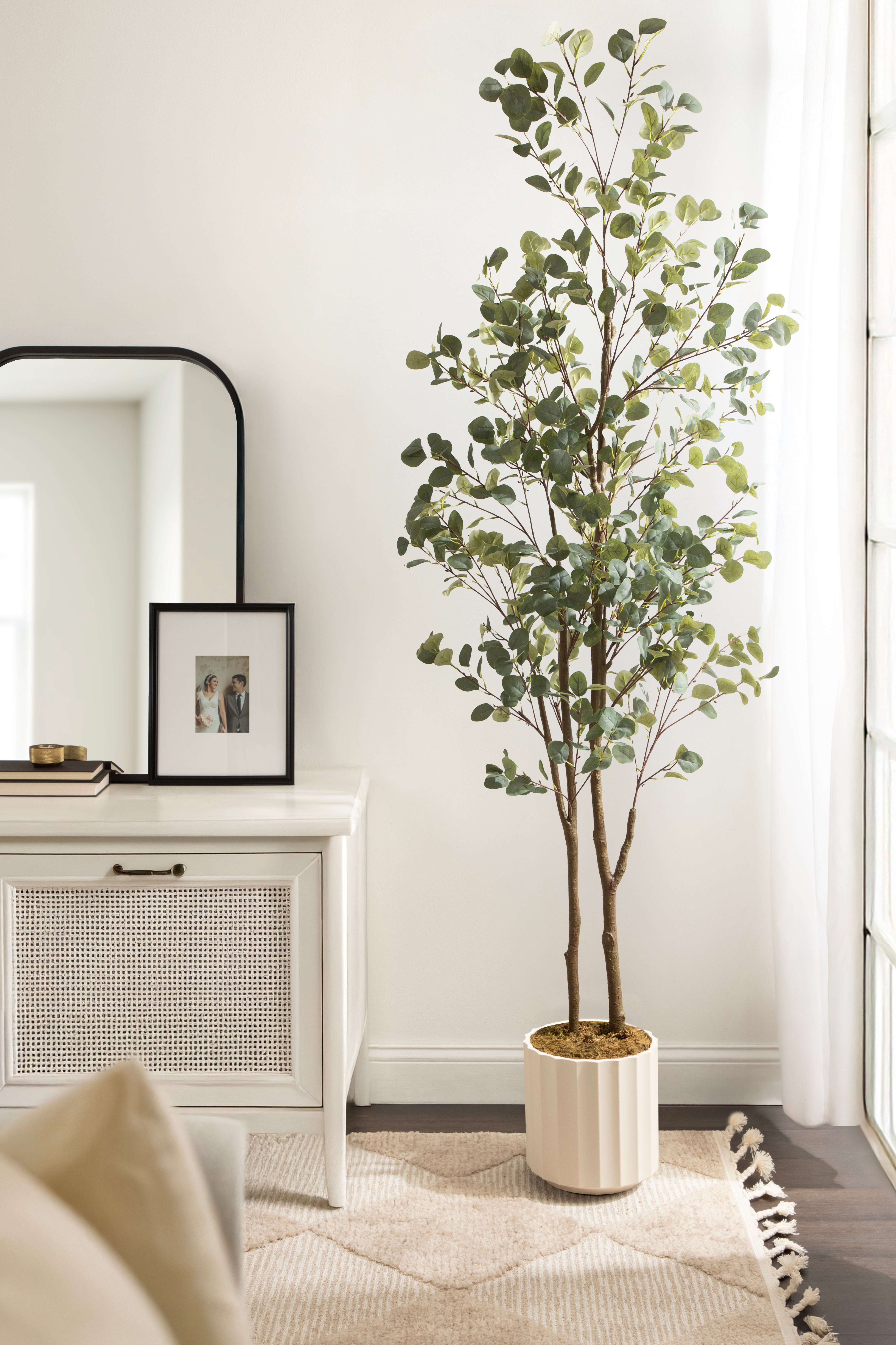 Faux Tree White 8' 7