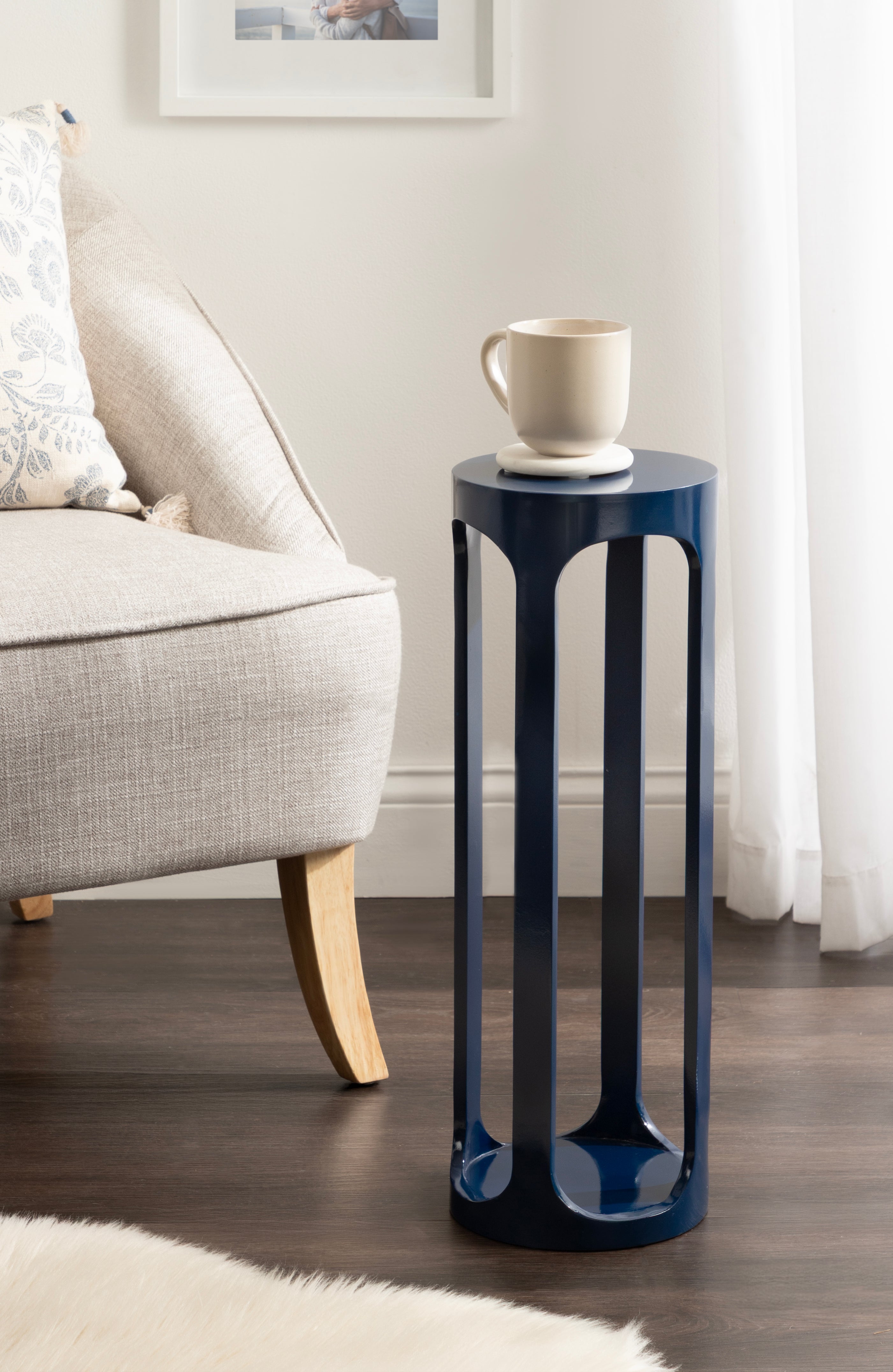 Drink Table Navy Blue 8x8x23 6
