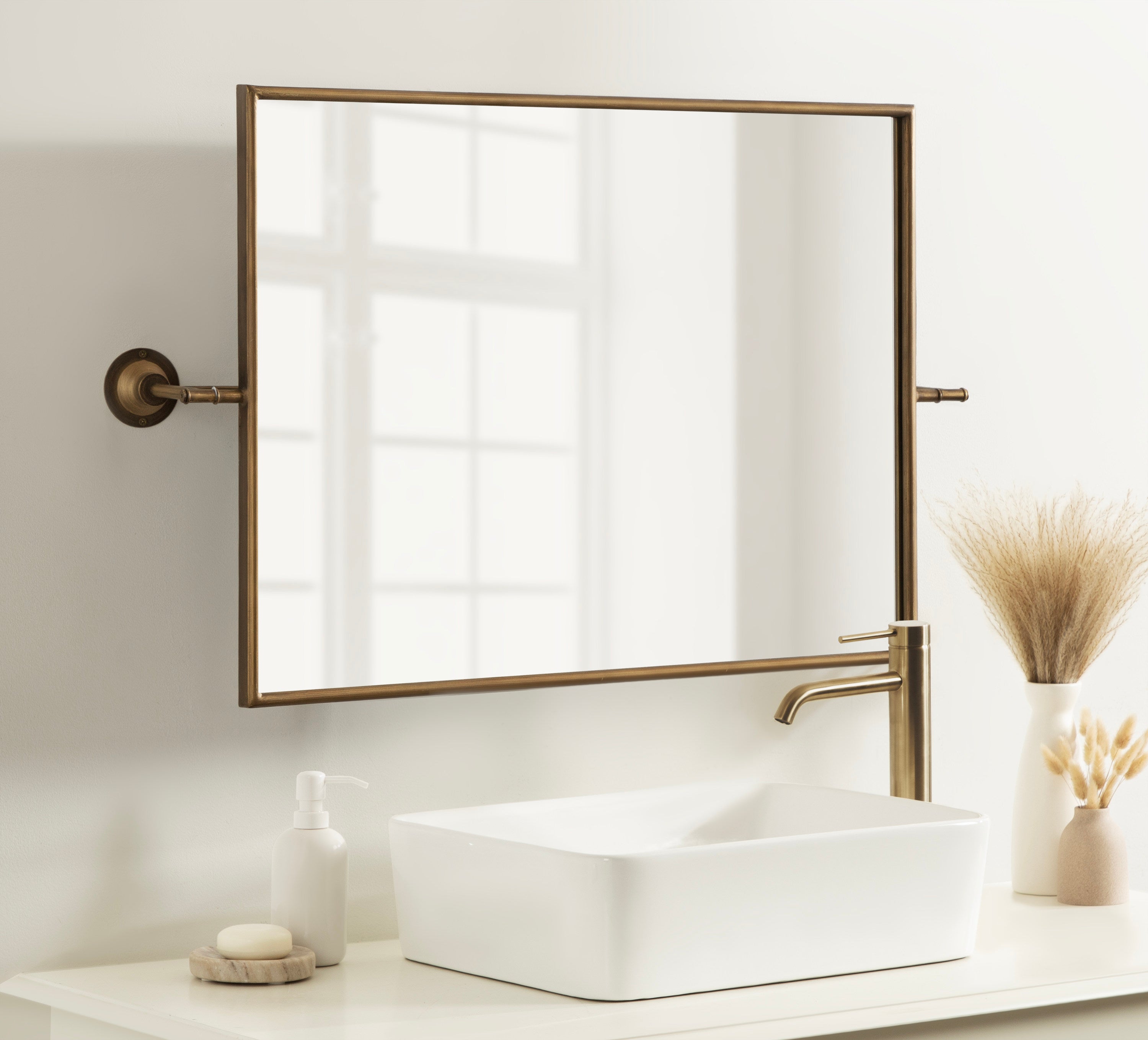 Functional Mirror 24x40 Gold 8