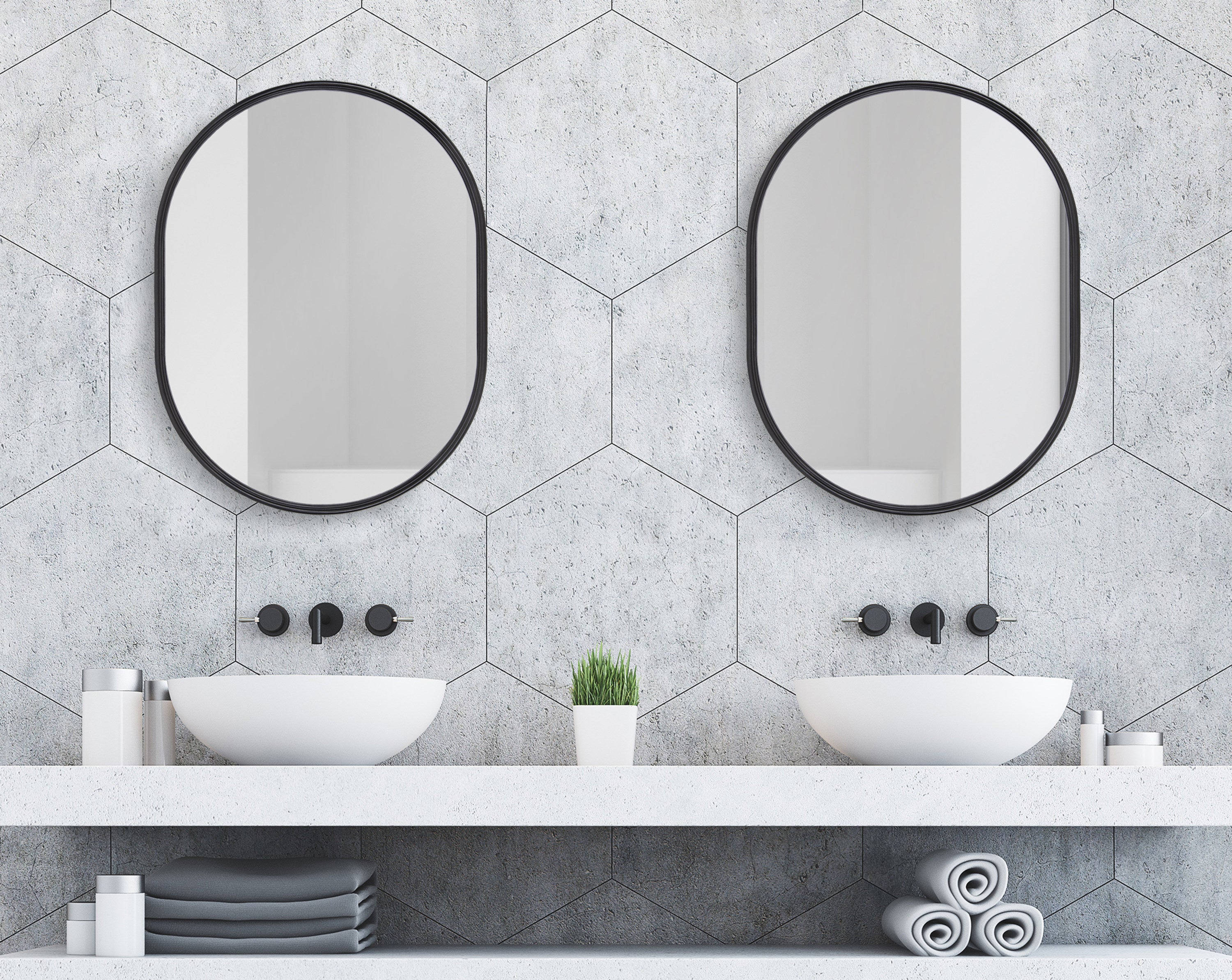 Capsule Mirror Black 18x24 7