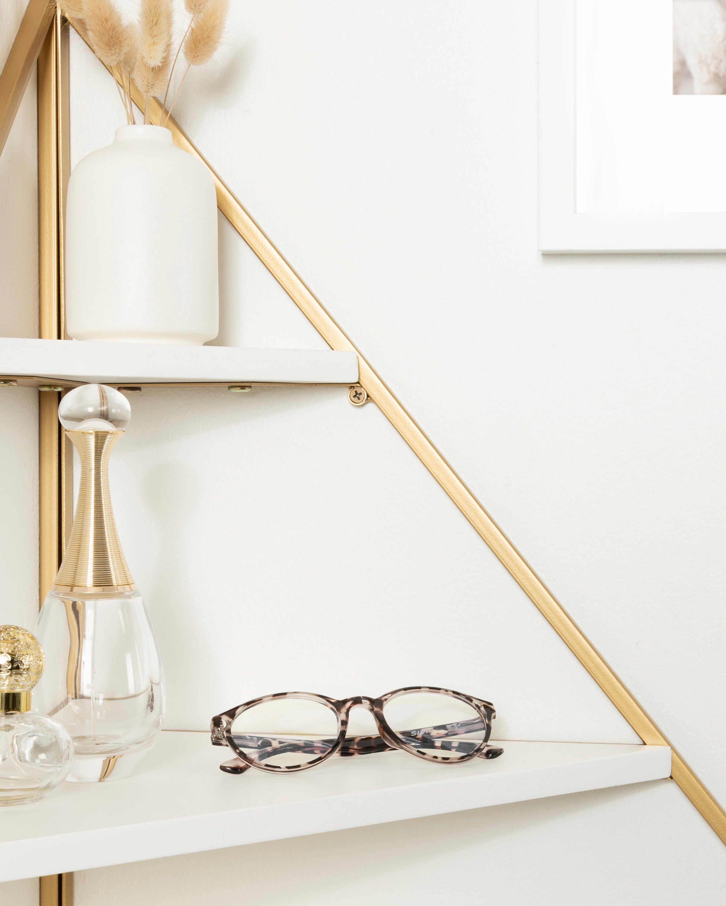 Accent Shelf White Gold 24x17x38 7