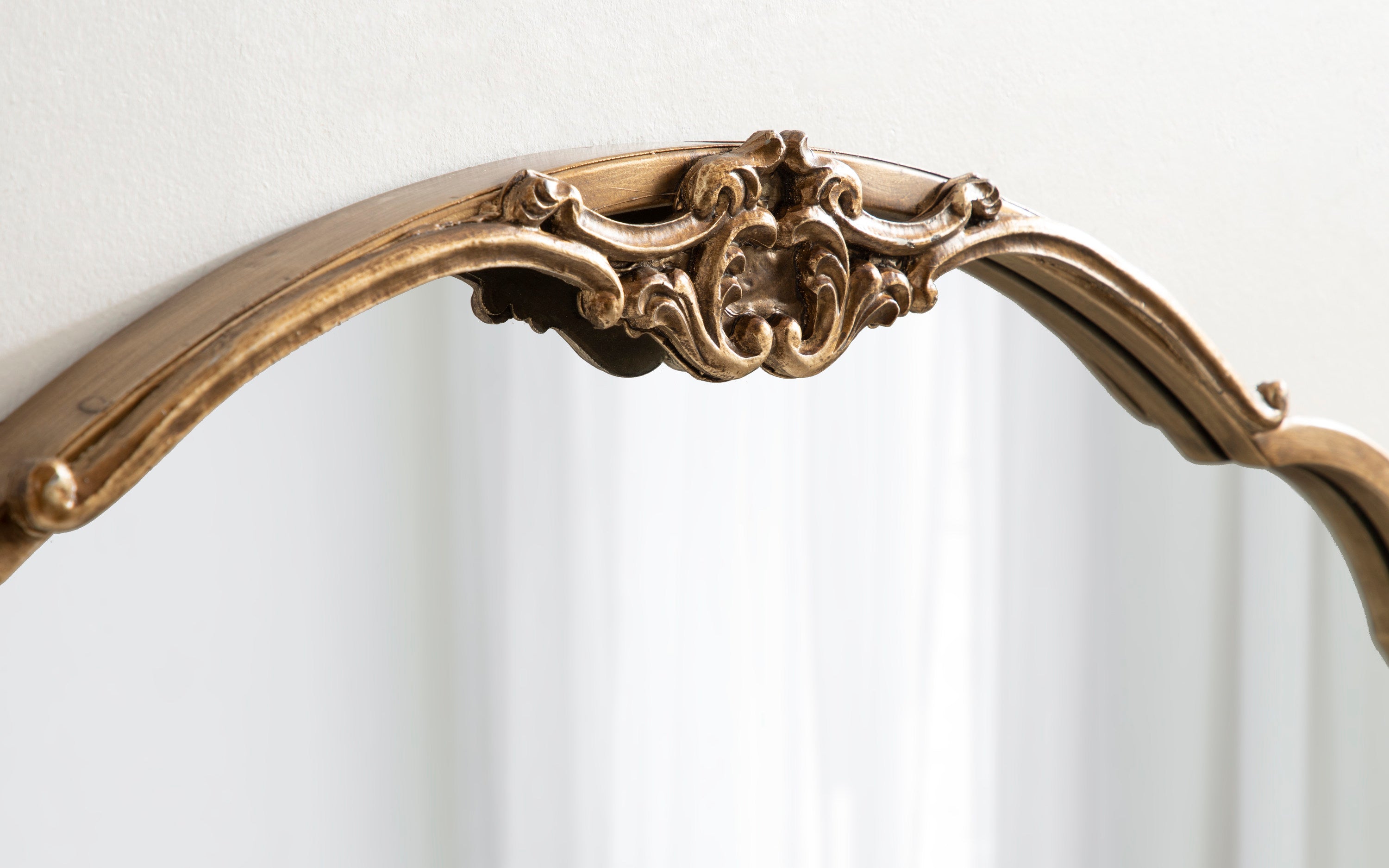 Novella Decorative Wall Mirror