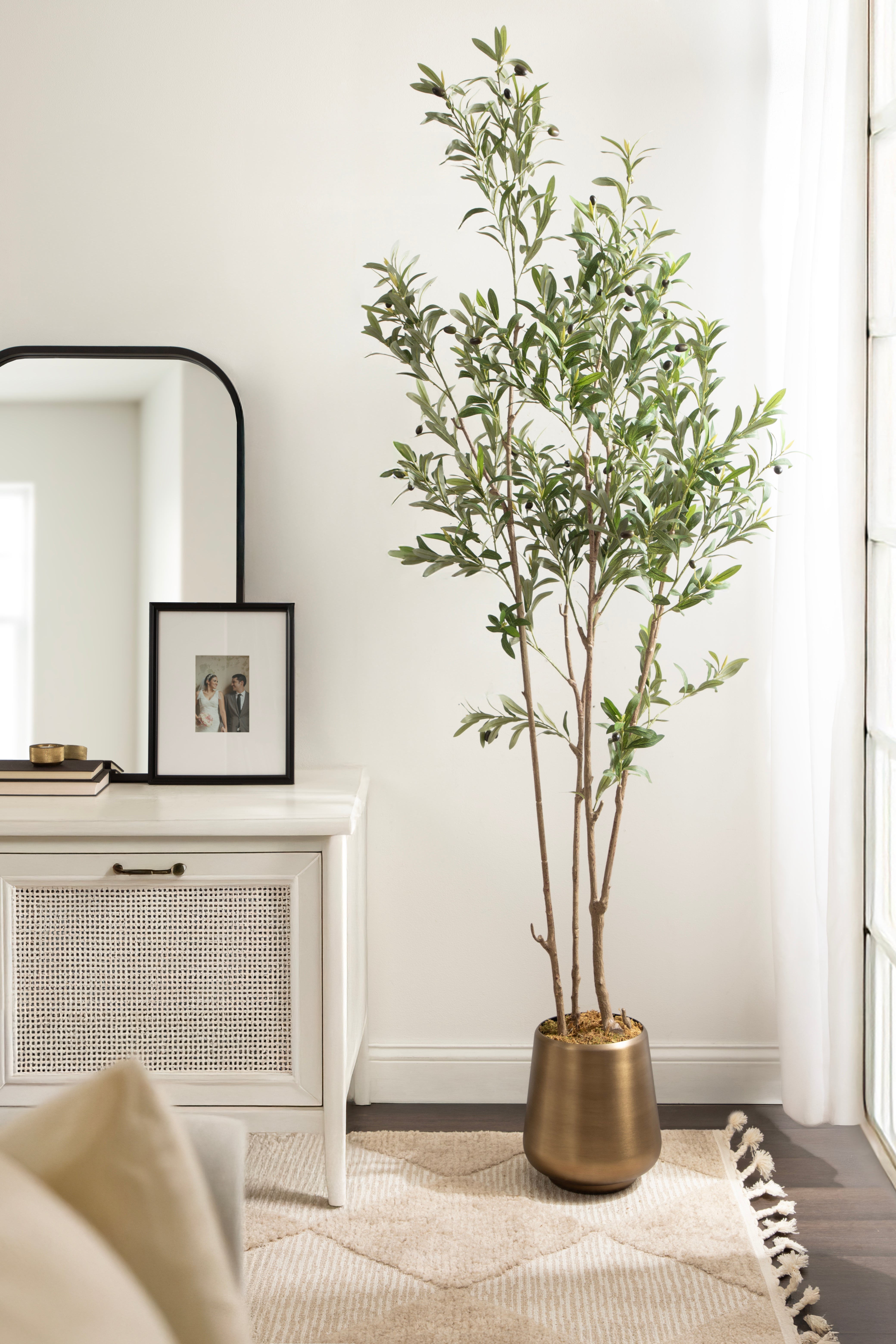 Faux Tree 7' Gold 8