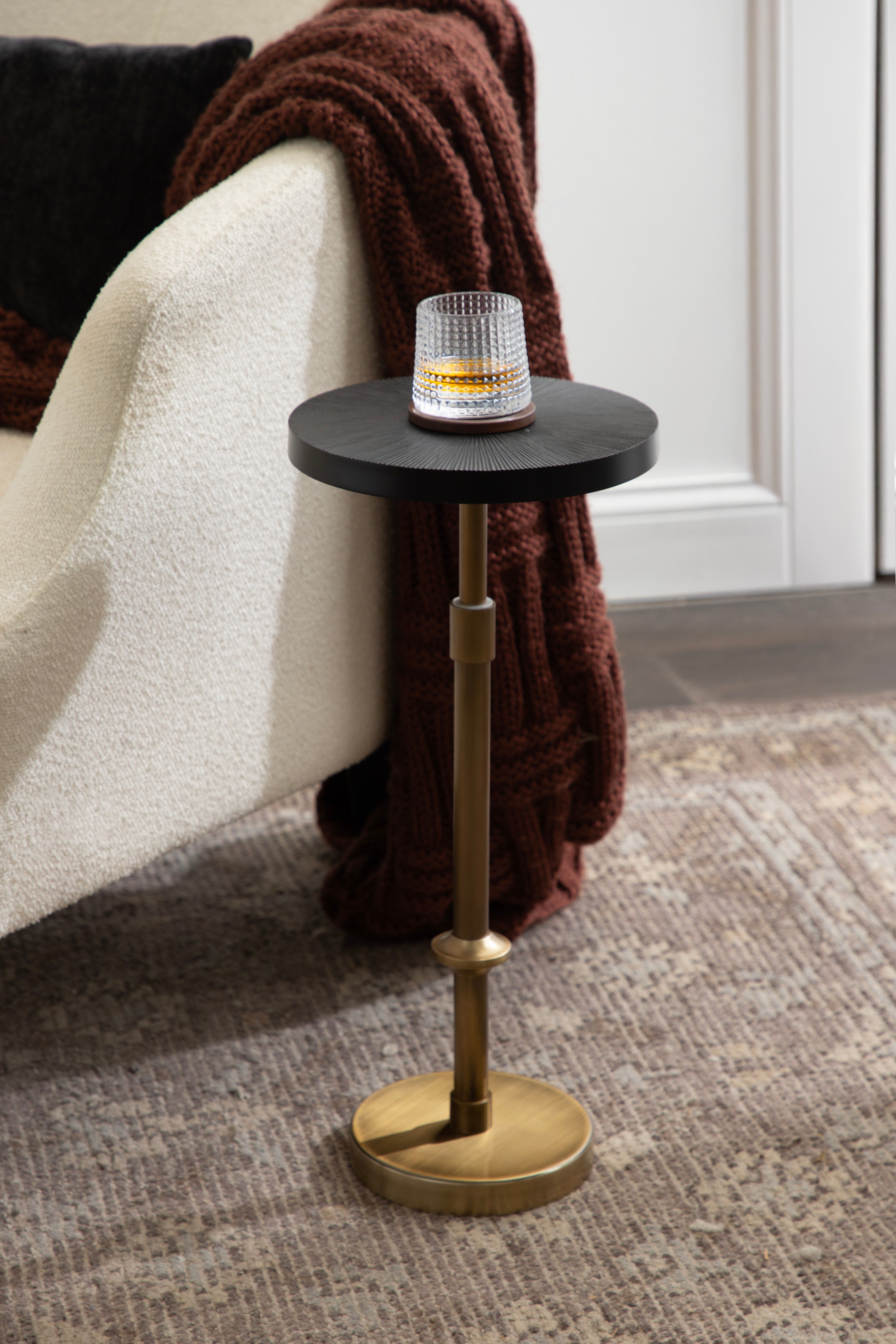 Drink Table Black Gold 10x10x30 7