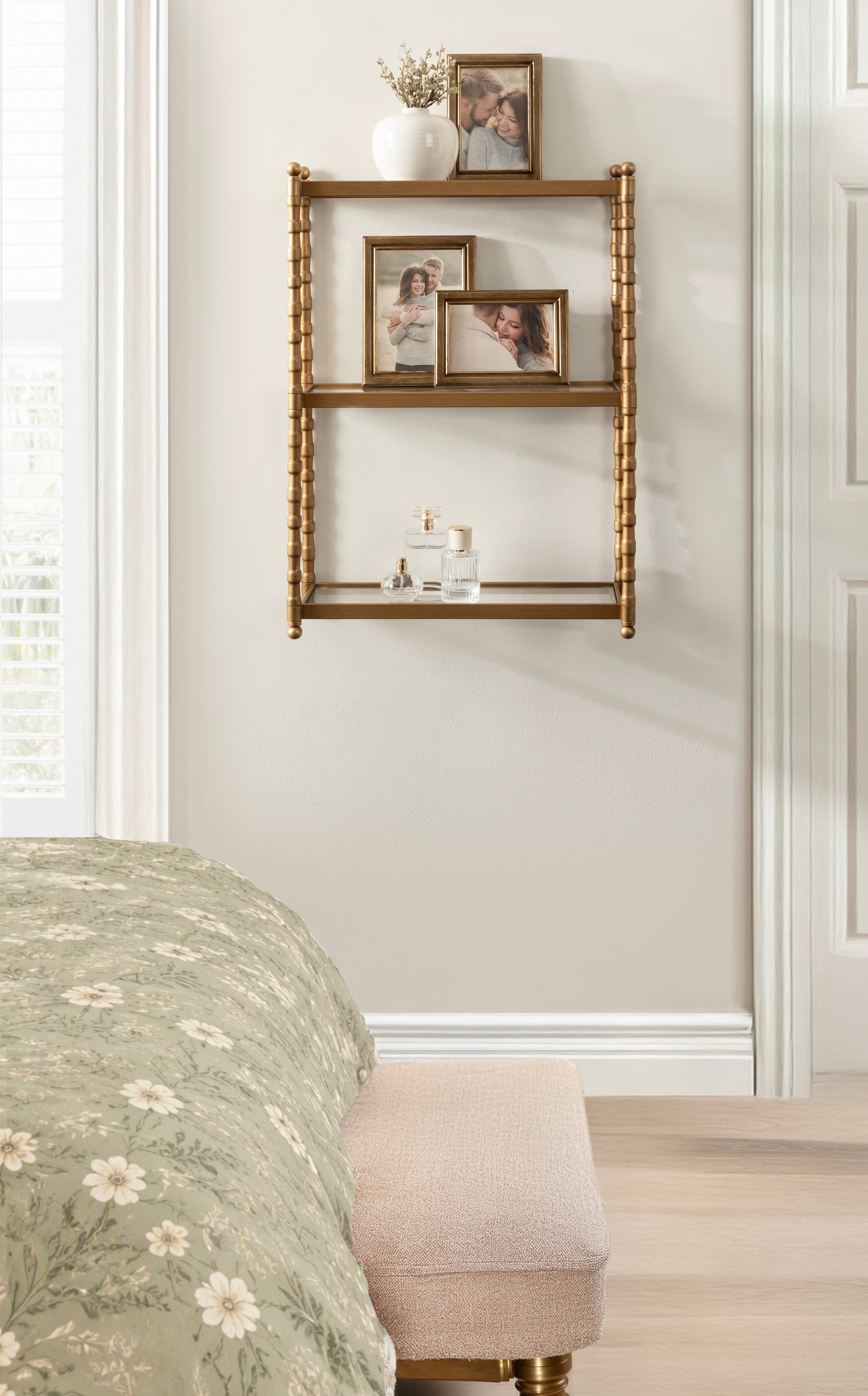 Accent Shelf 18x7x25 Gold 7