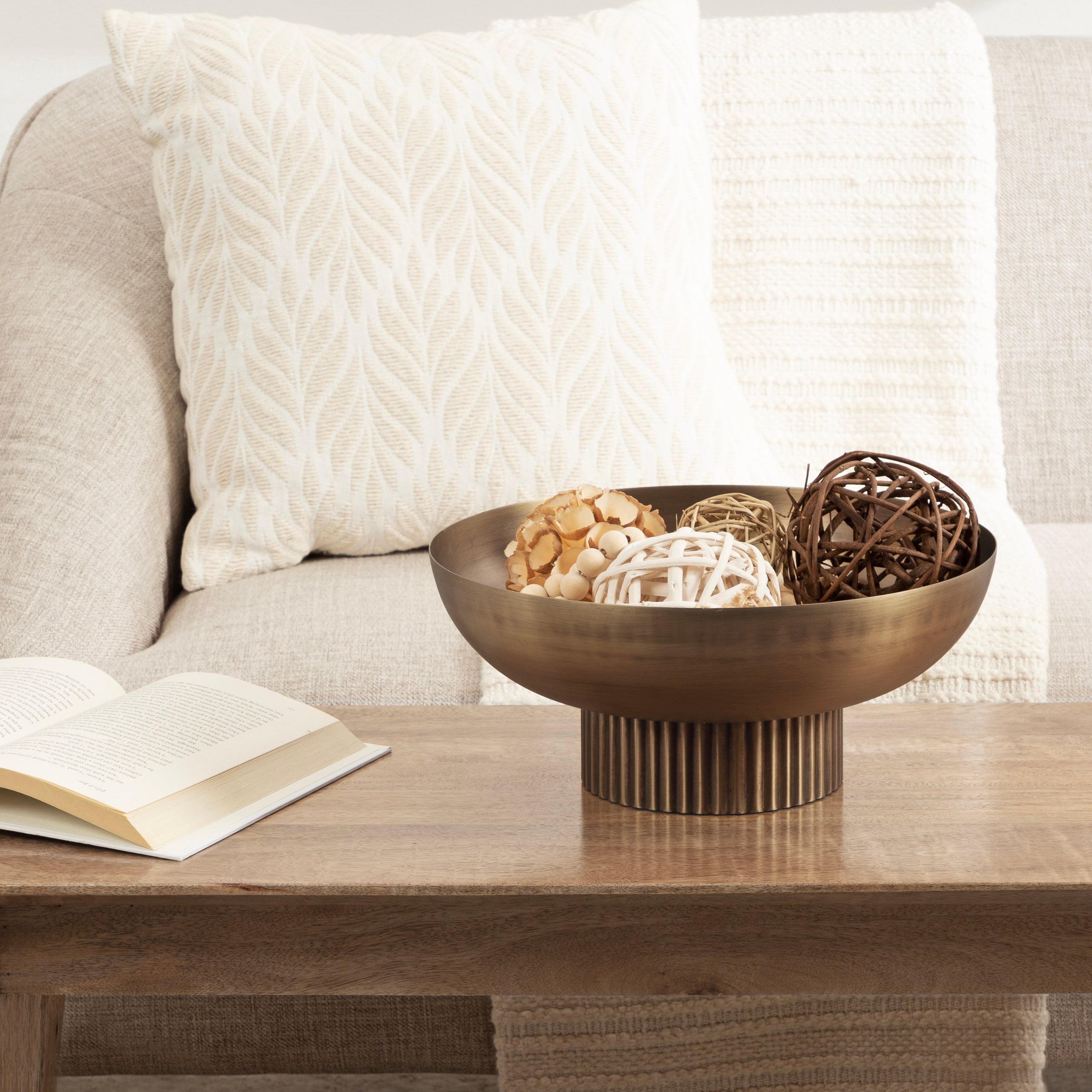 Serving Bowl 12x12x5 Gold 8