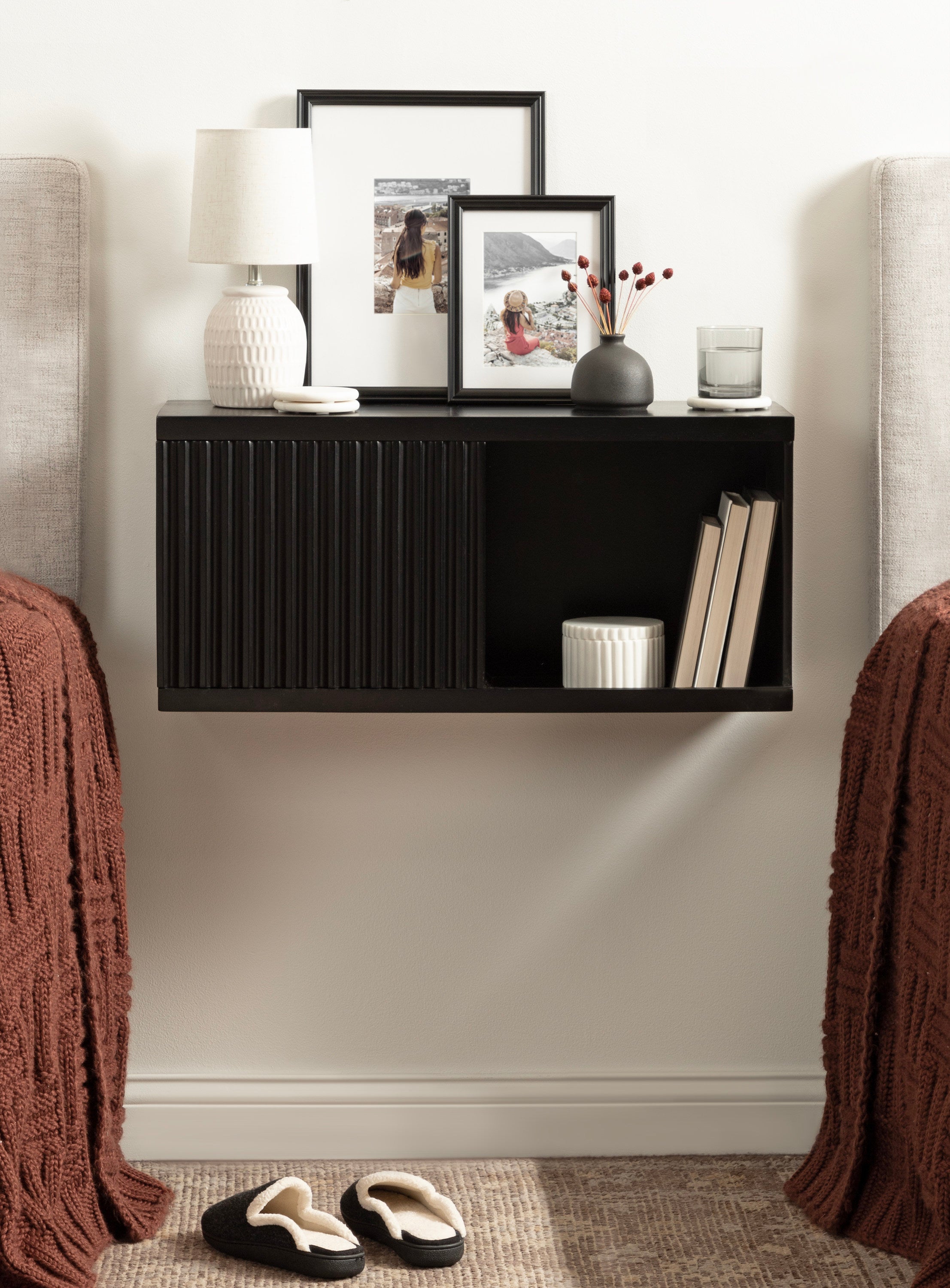 Cabinet Black 30x10x14 7