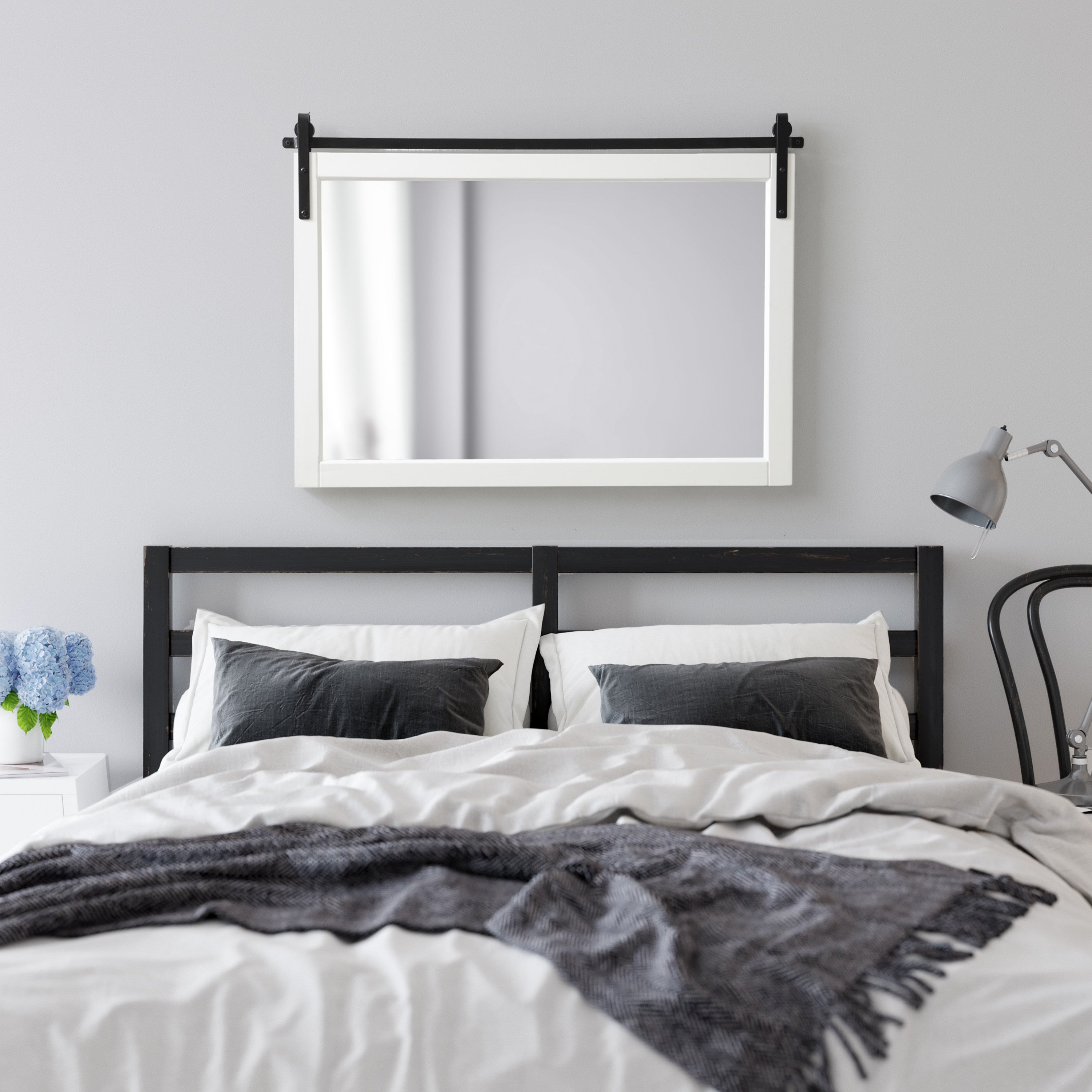 Skylan Decorative Wall Mirror