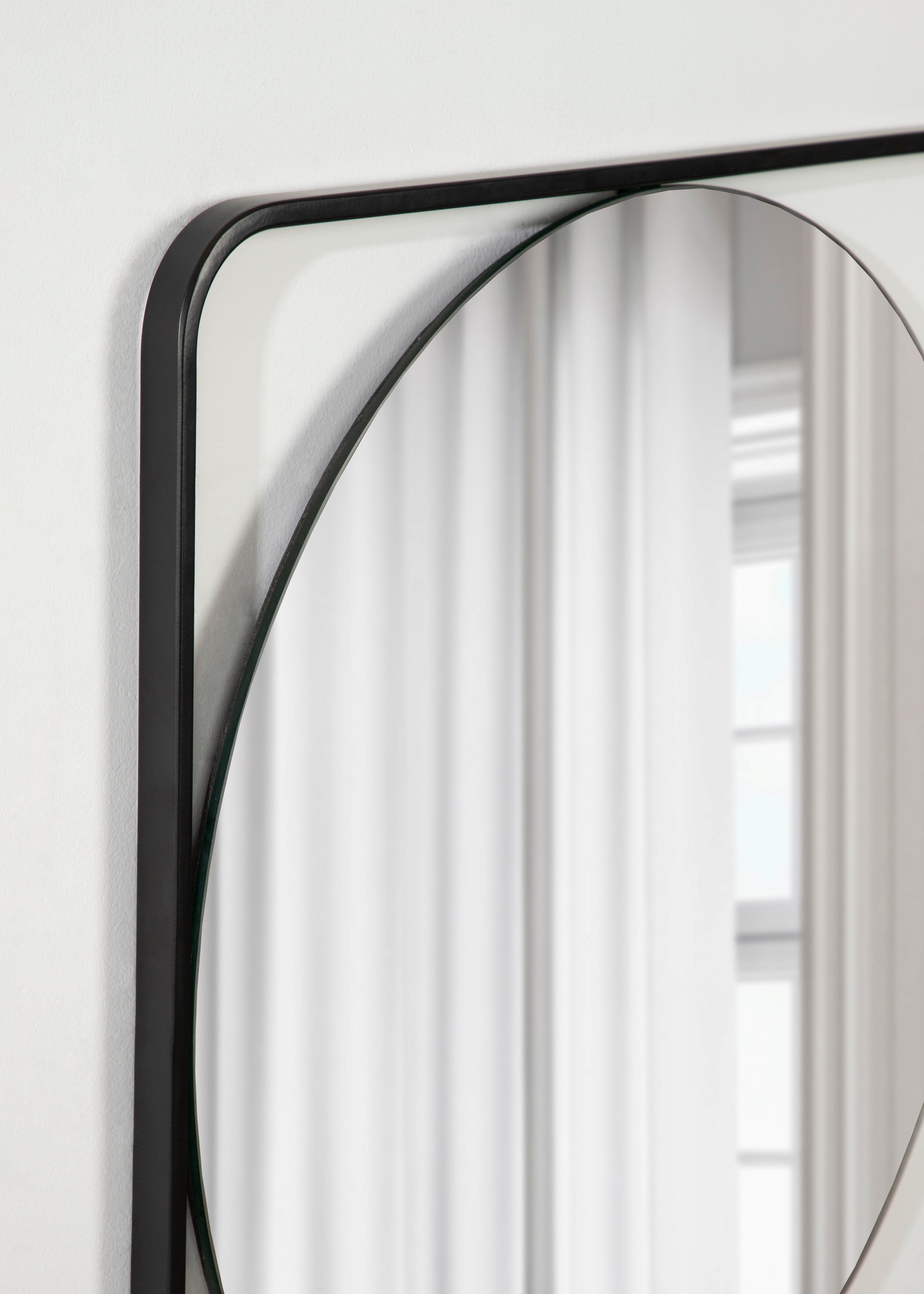 Square Mirror Black 24x24 7