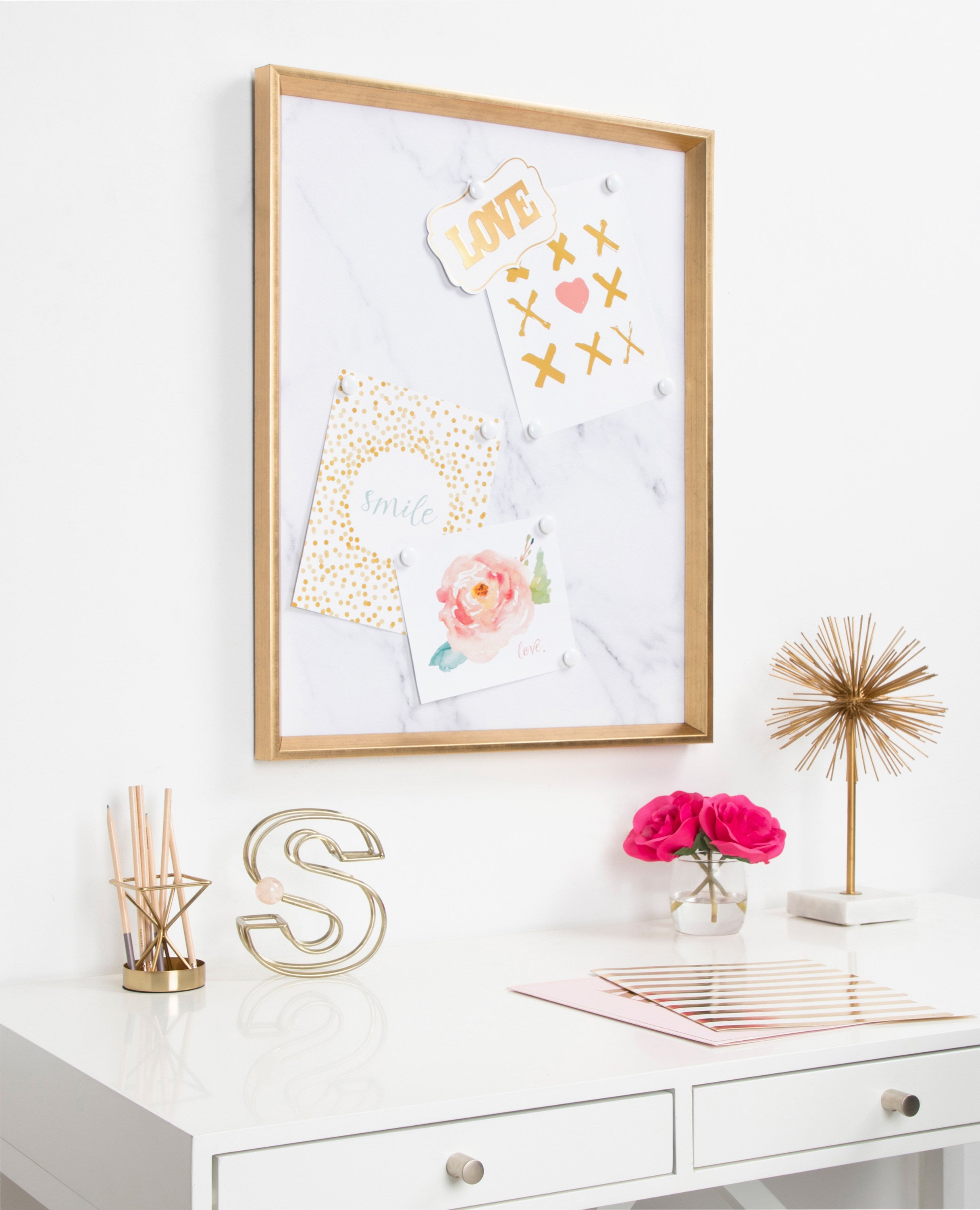 Magnetic Board Gold 21.5x27.5 5