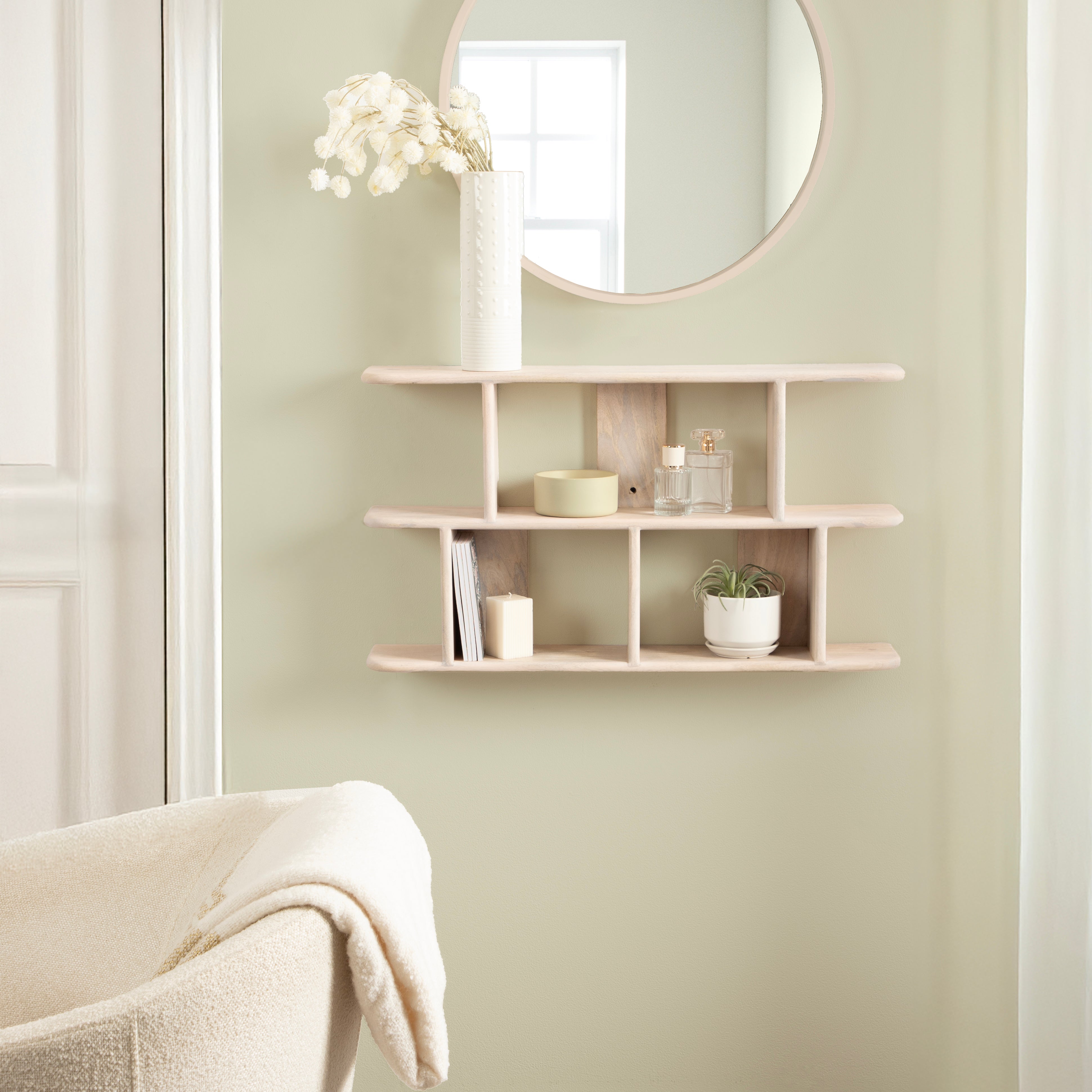 Accent Shelf 30x17 White 8