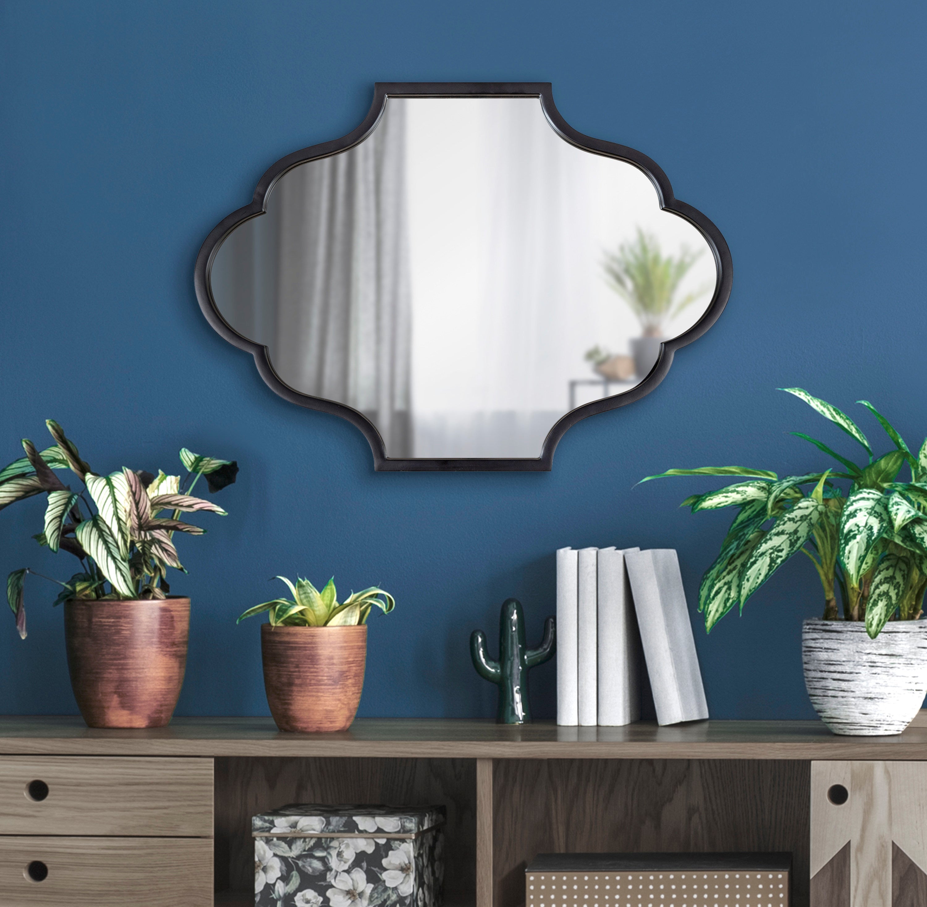 Scallop Mirror Black 18x24 6