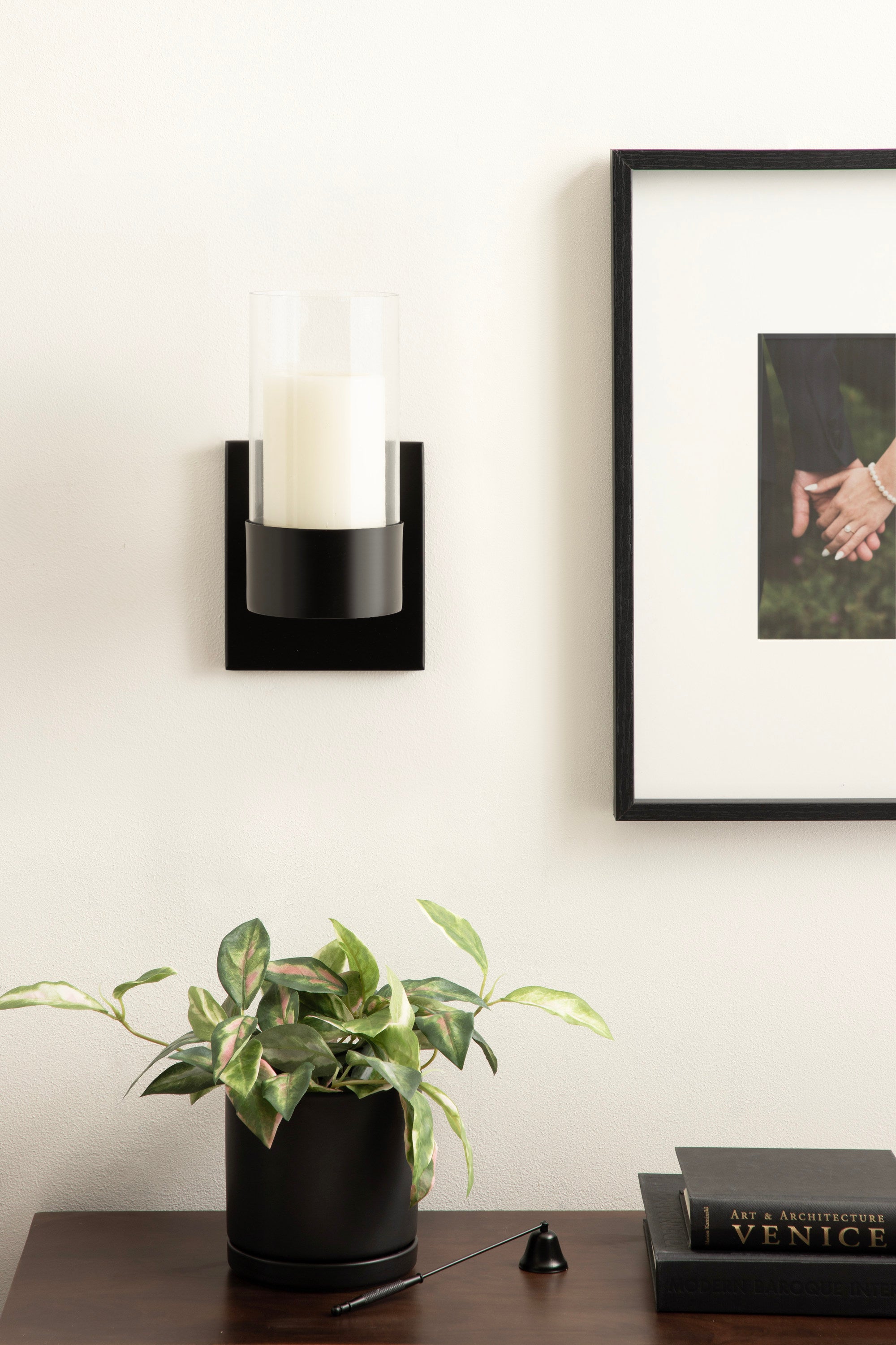 Wall Sconce Black 5x6x10 7