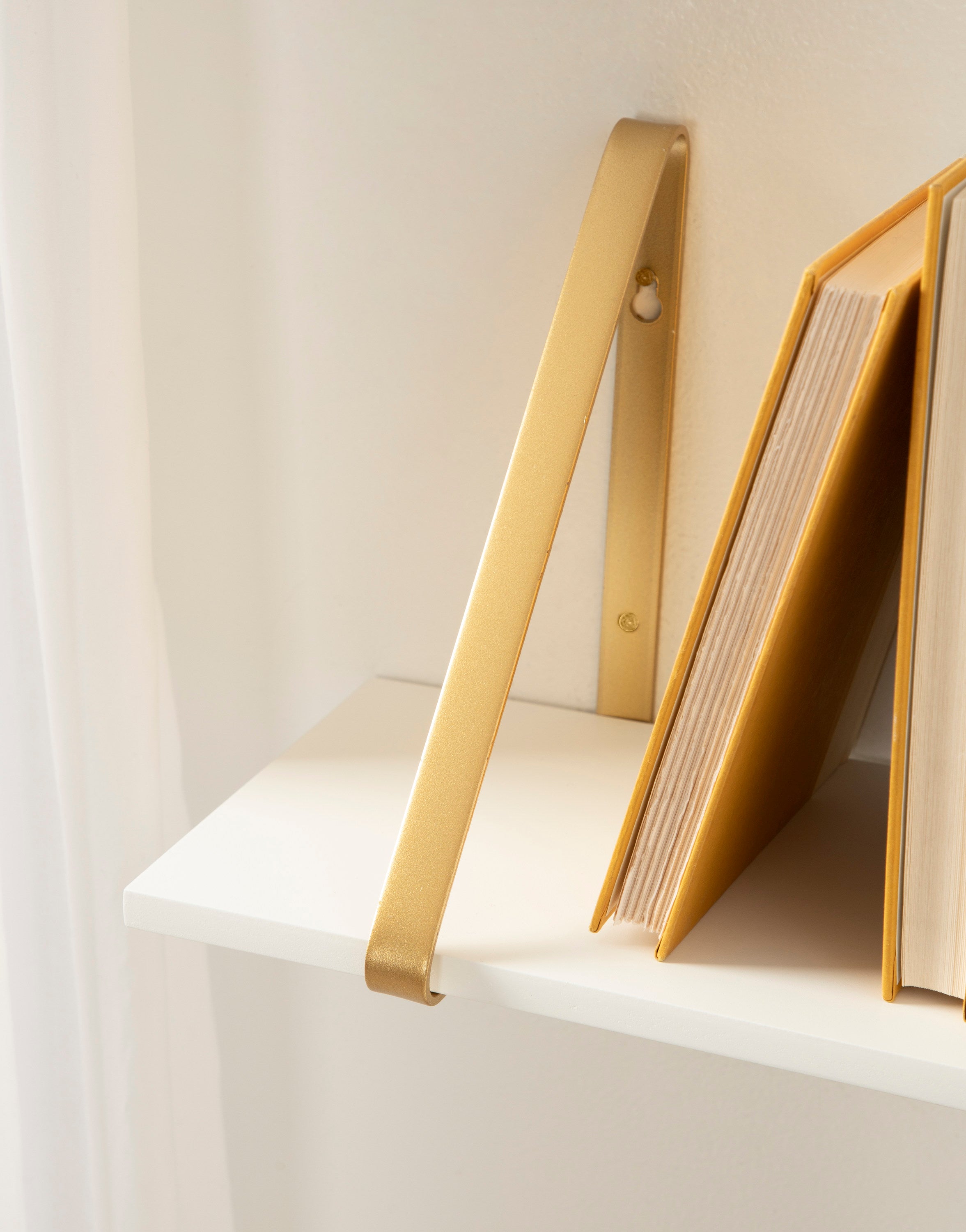Floating Shelf White Gold 2 Pk-28" 8