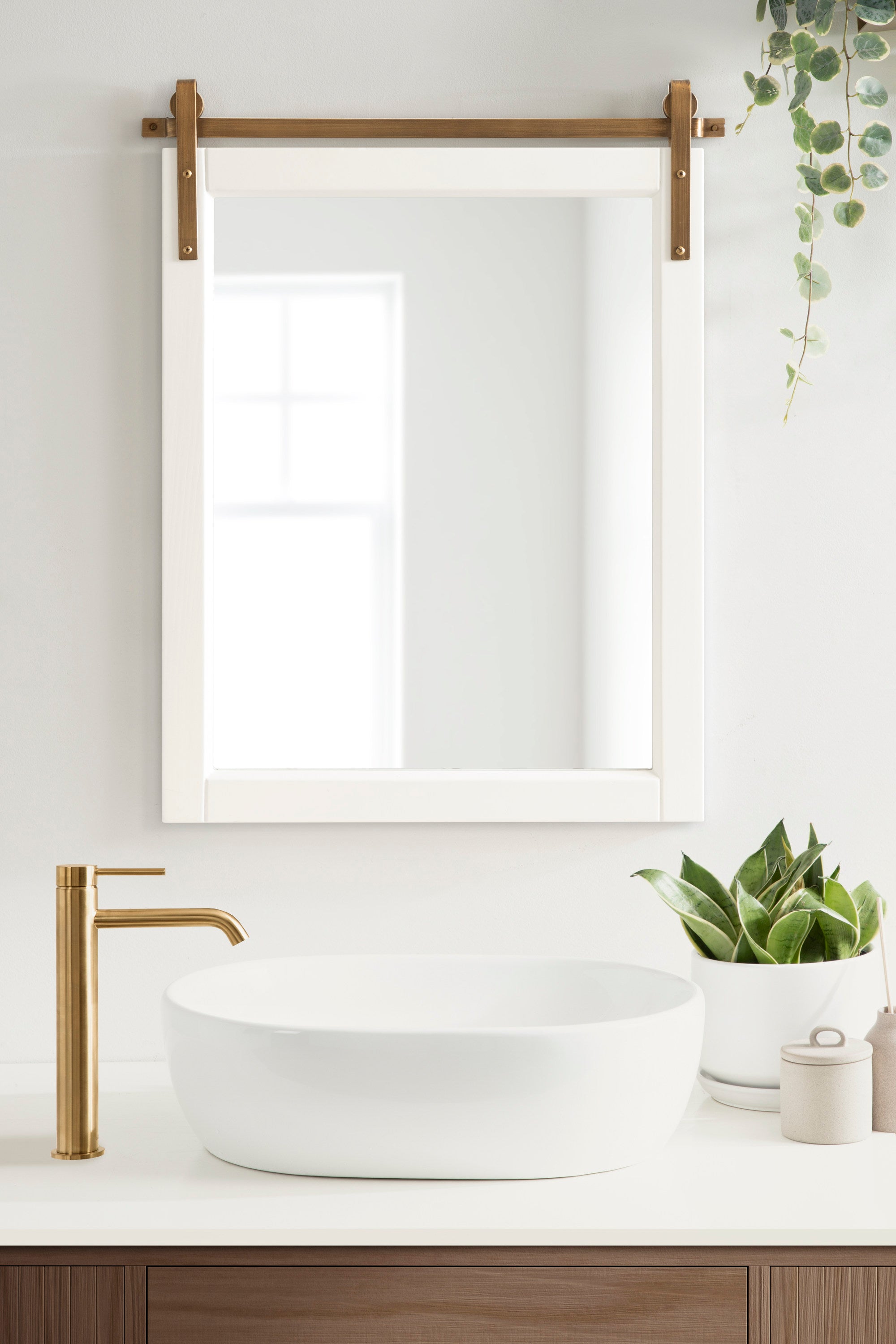 Skylan Decorative Wall Mirror