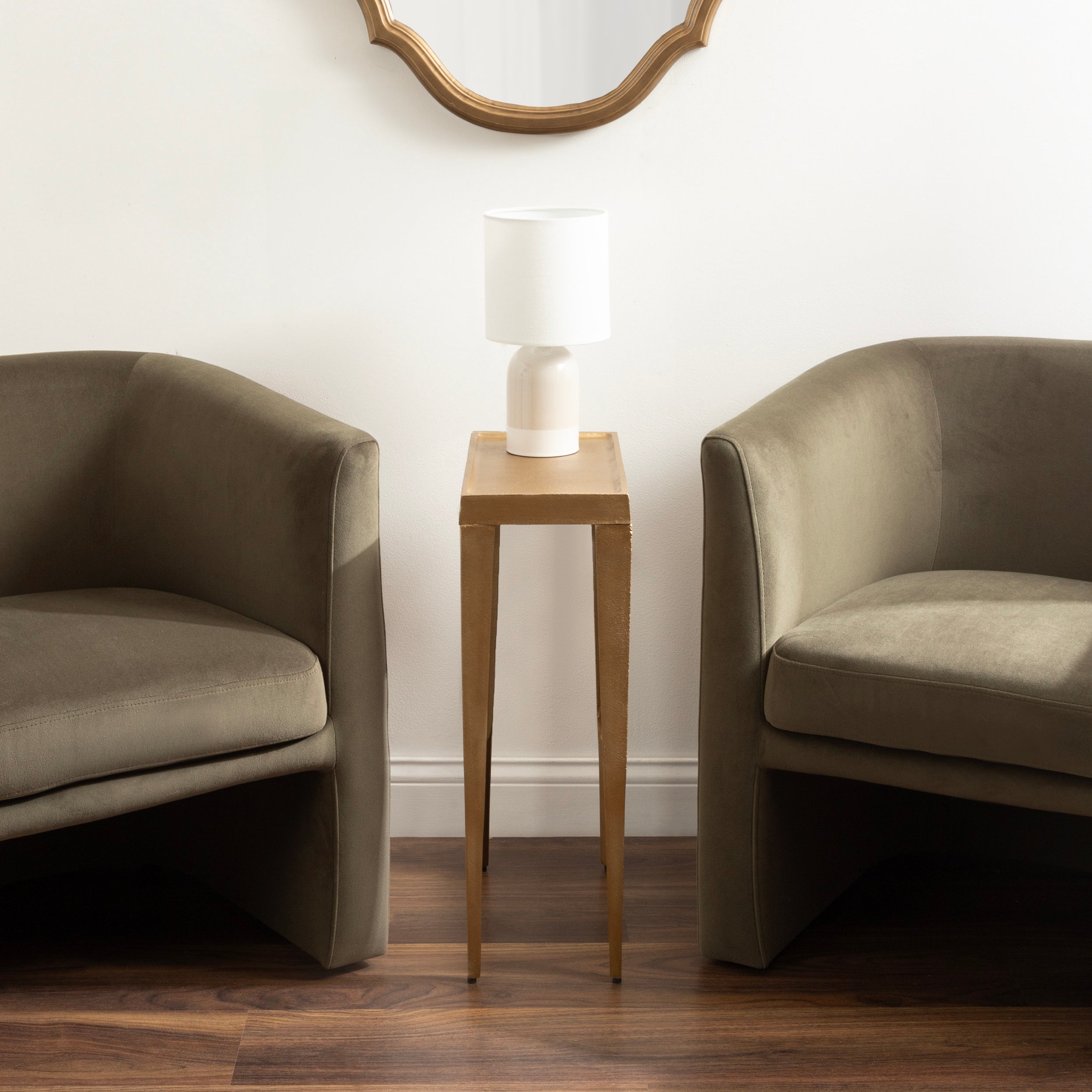 Side Table 16x8x25 Gold 7