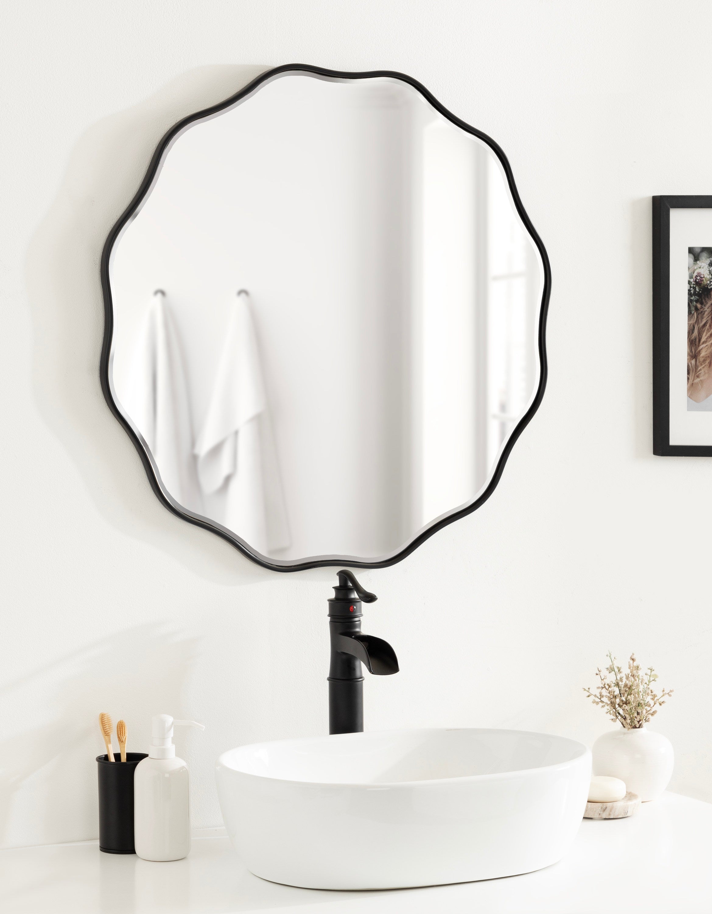 Viona Round Scalloped Mirror