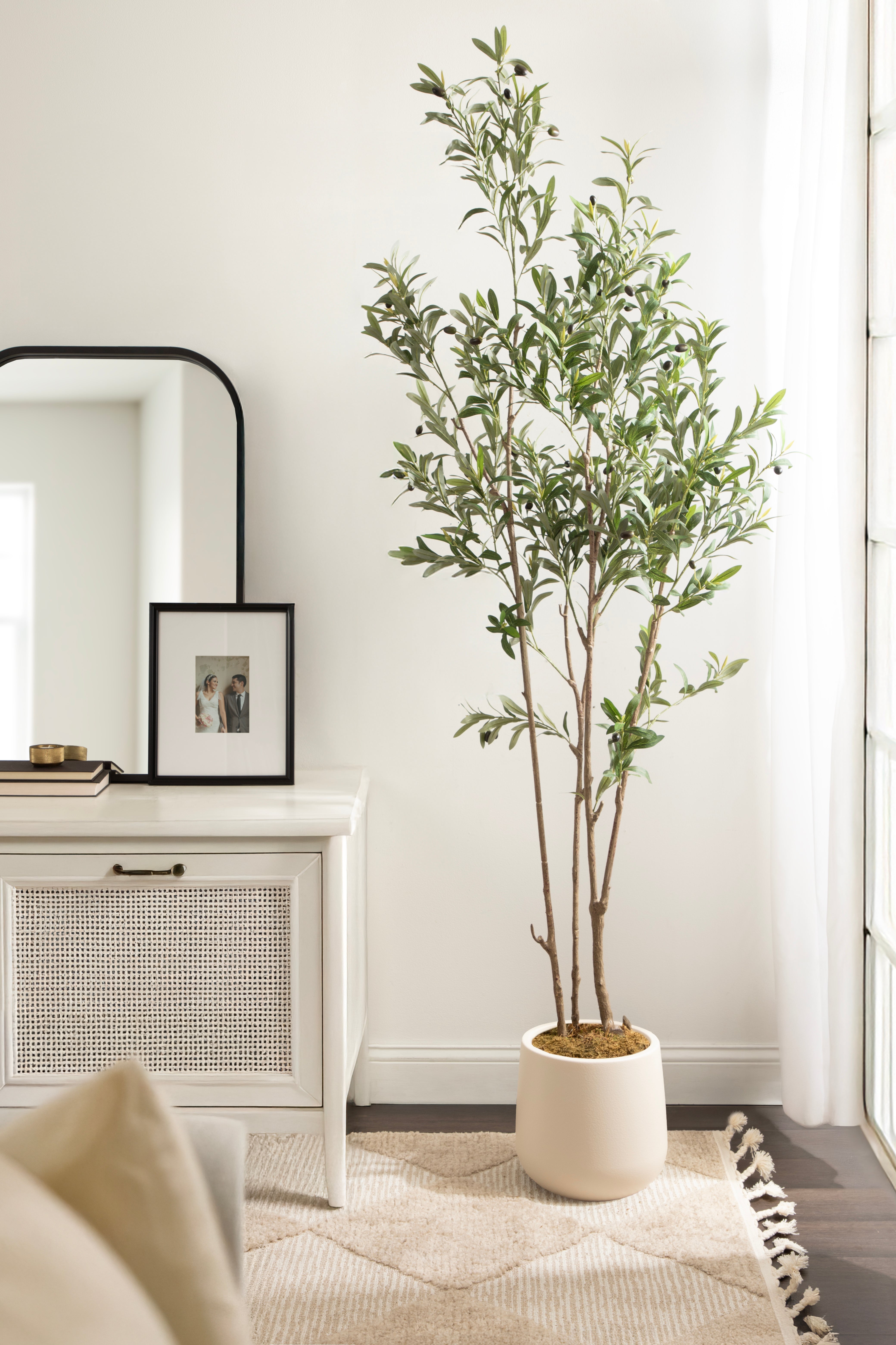 Faux Tree 7' Cream 8