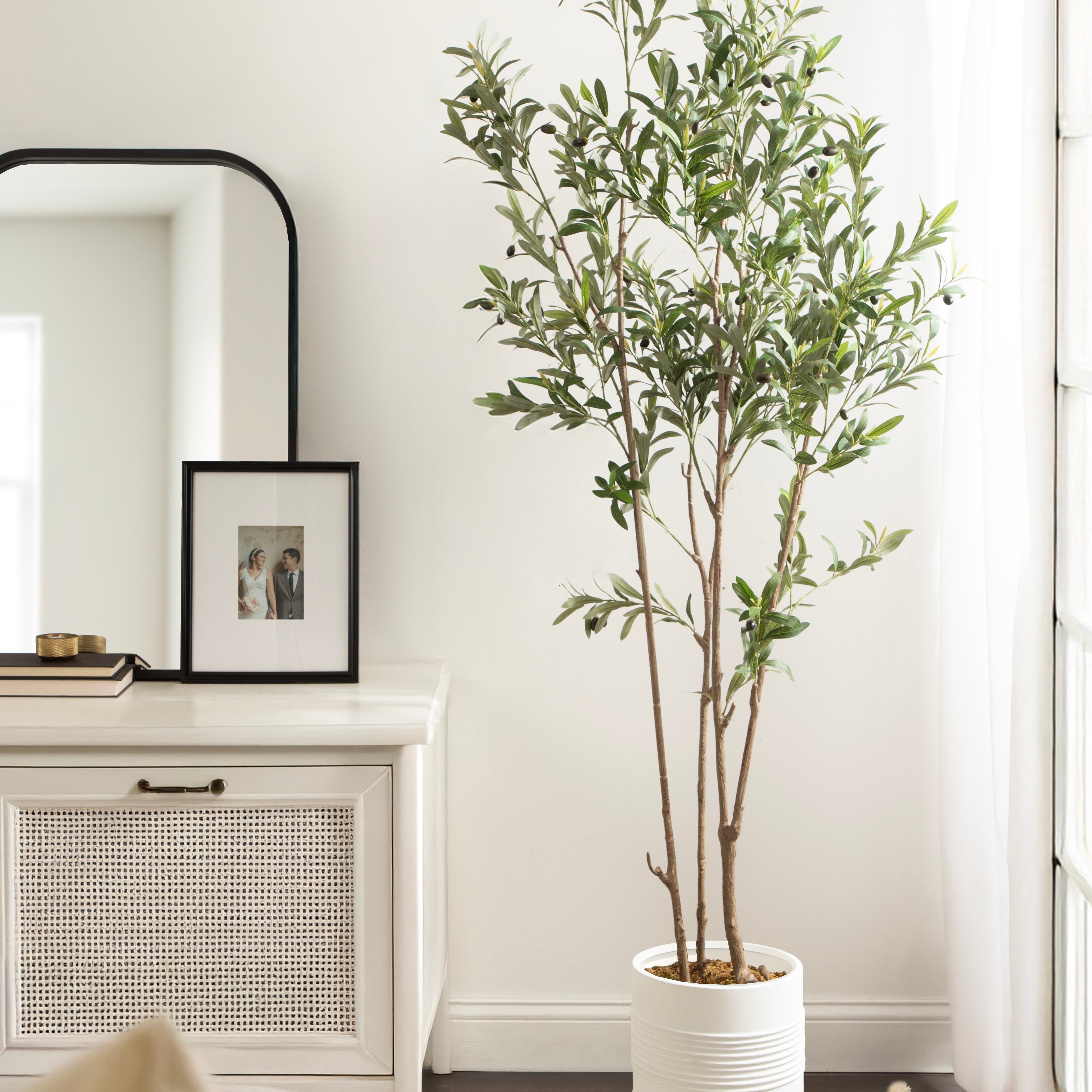 Faux Tree 7.5' White Rustic Brown 8