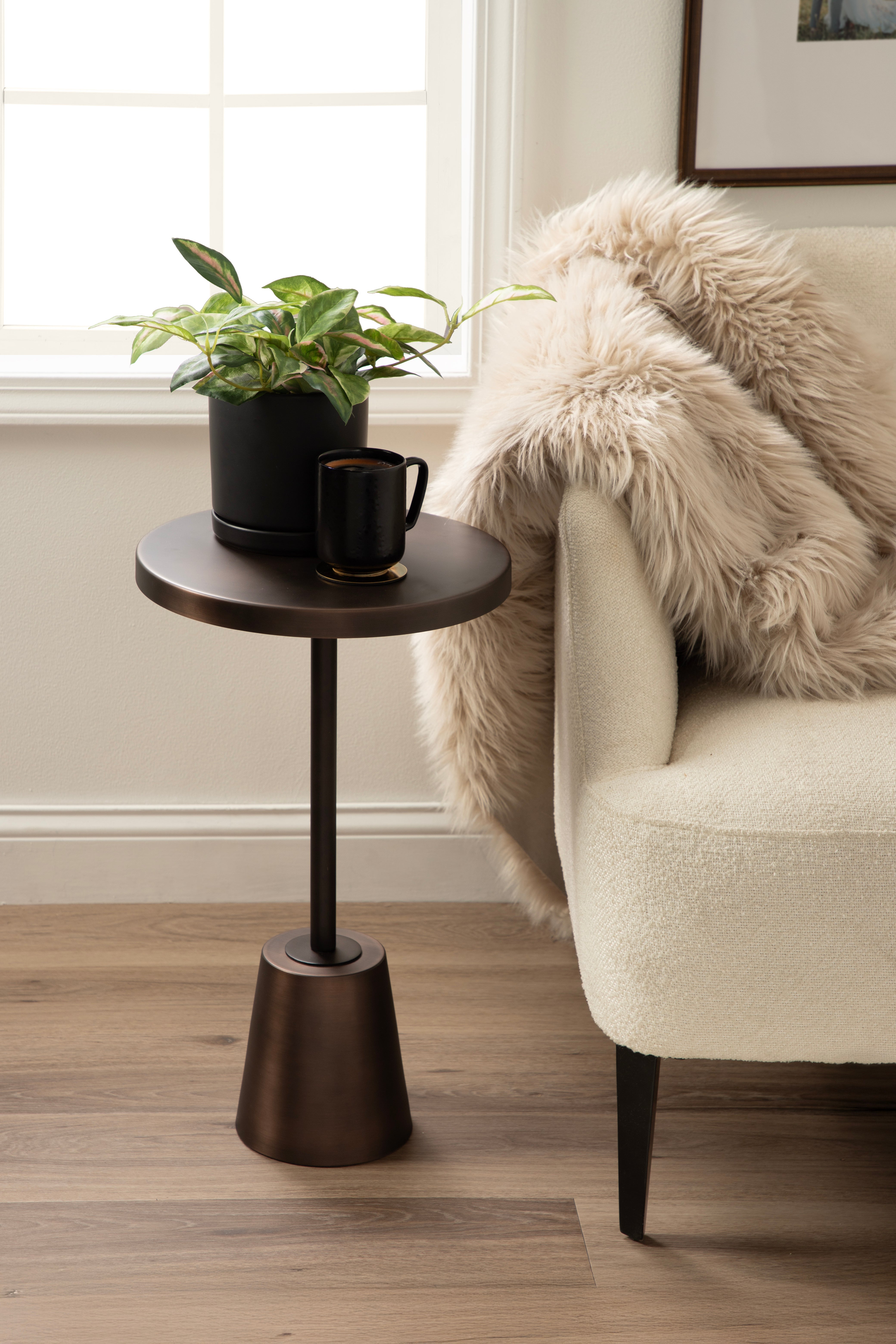 Tira Round Metal Side Table