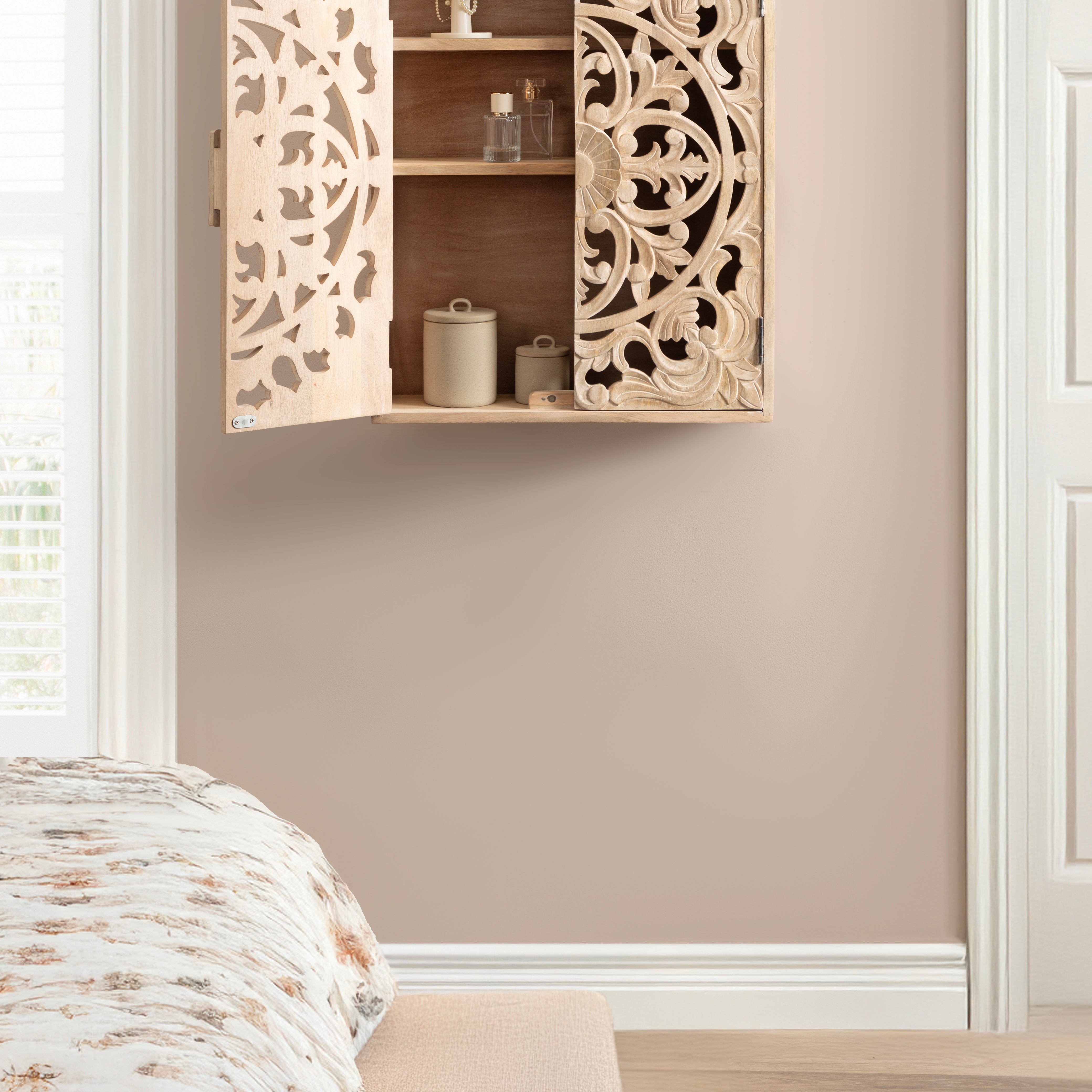 Cabinet 22x7x28 Natural 8