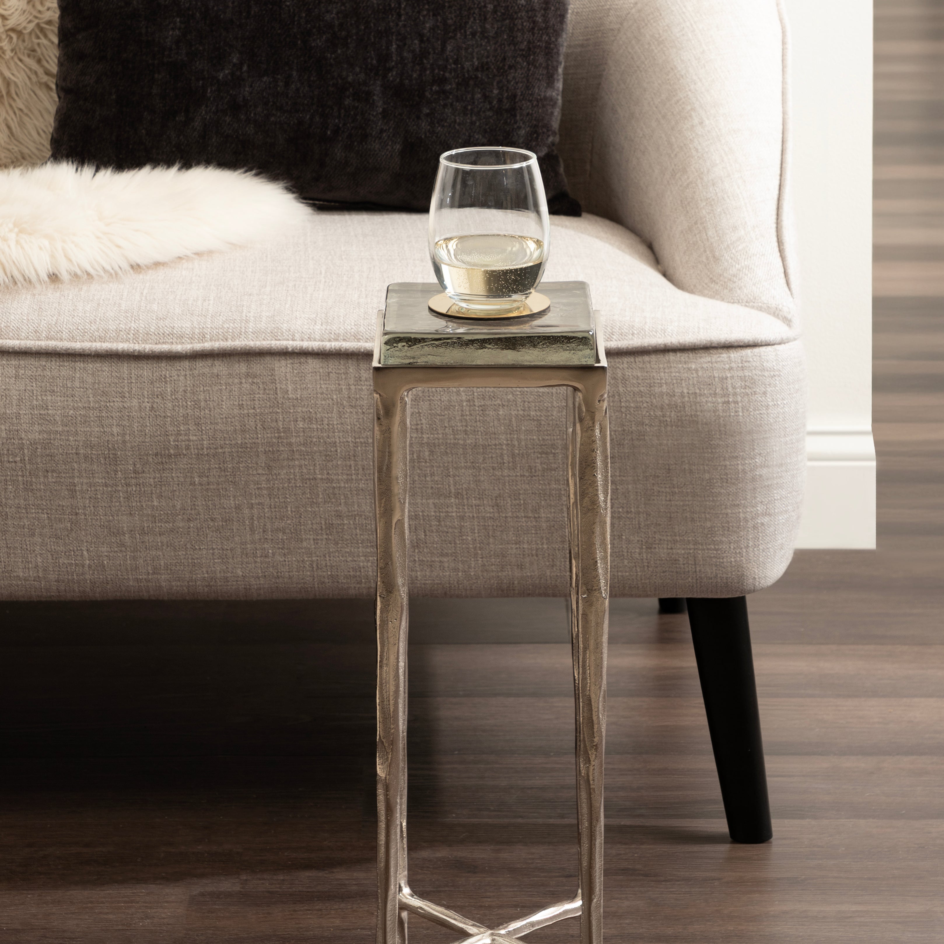 Drink Table 7x7x22 Silver 8