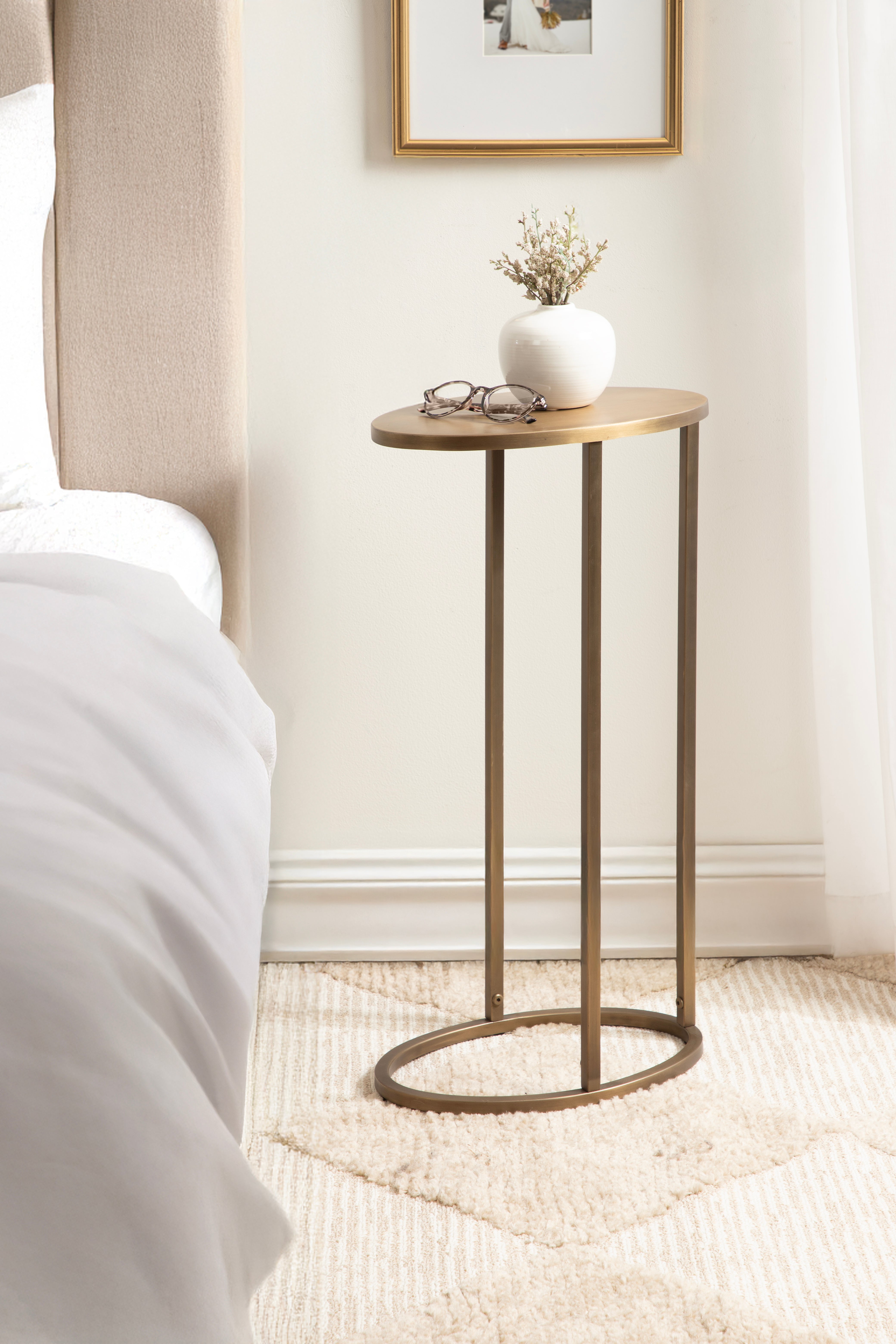 Natalli Metal Oval C-Table