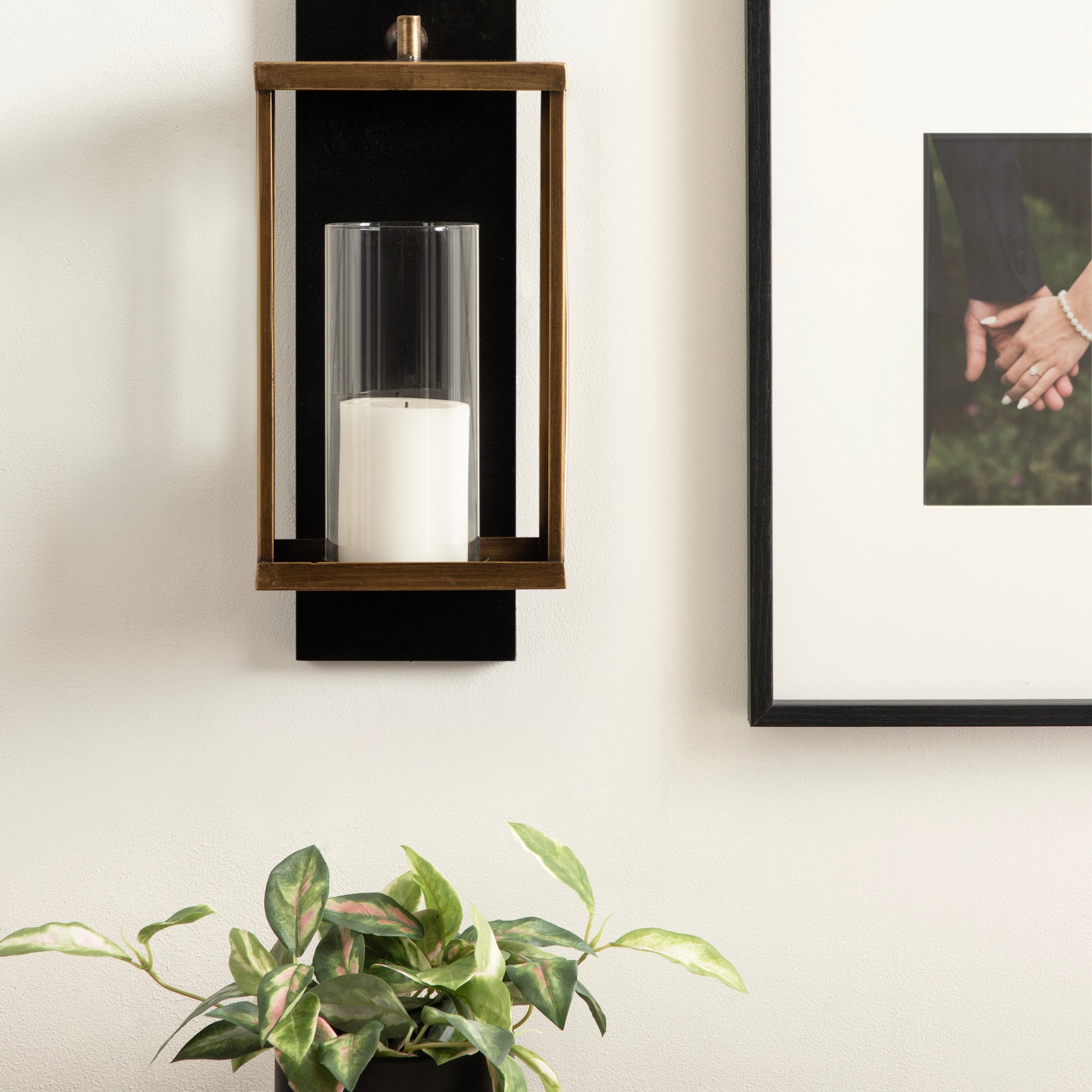 Wall Sconce 7x6x16 Black 7