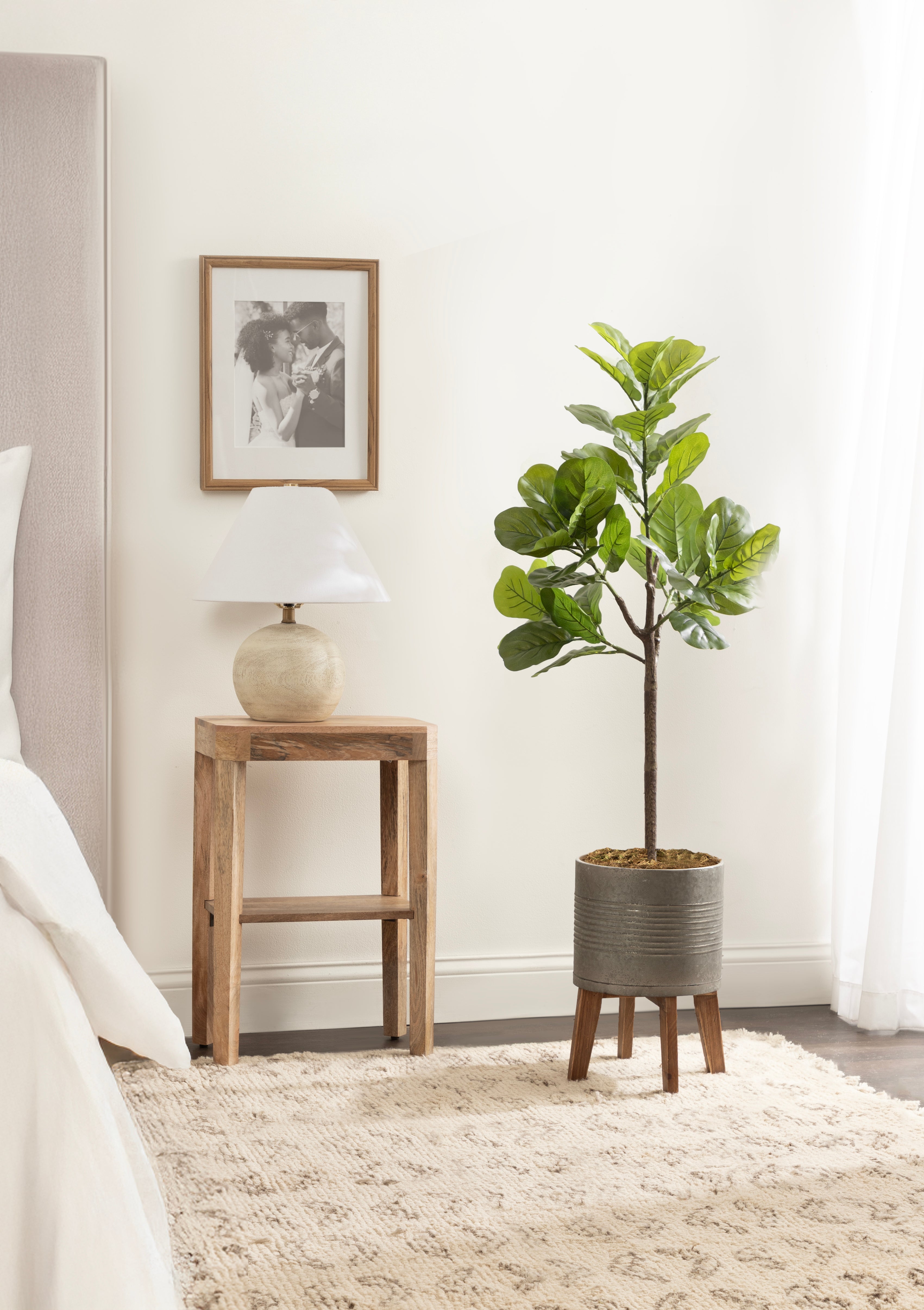 Faux Tree Distressed Gray 4.5' 8