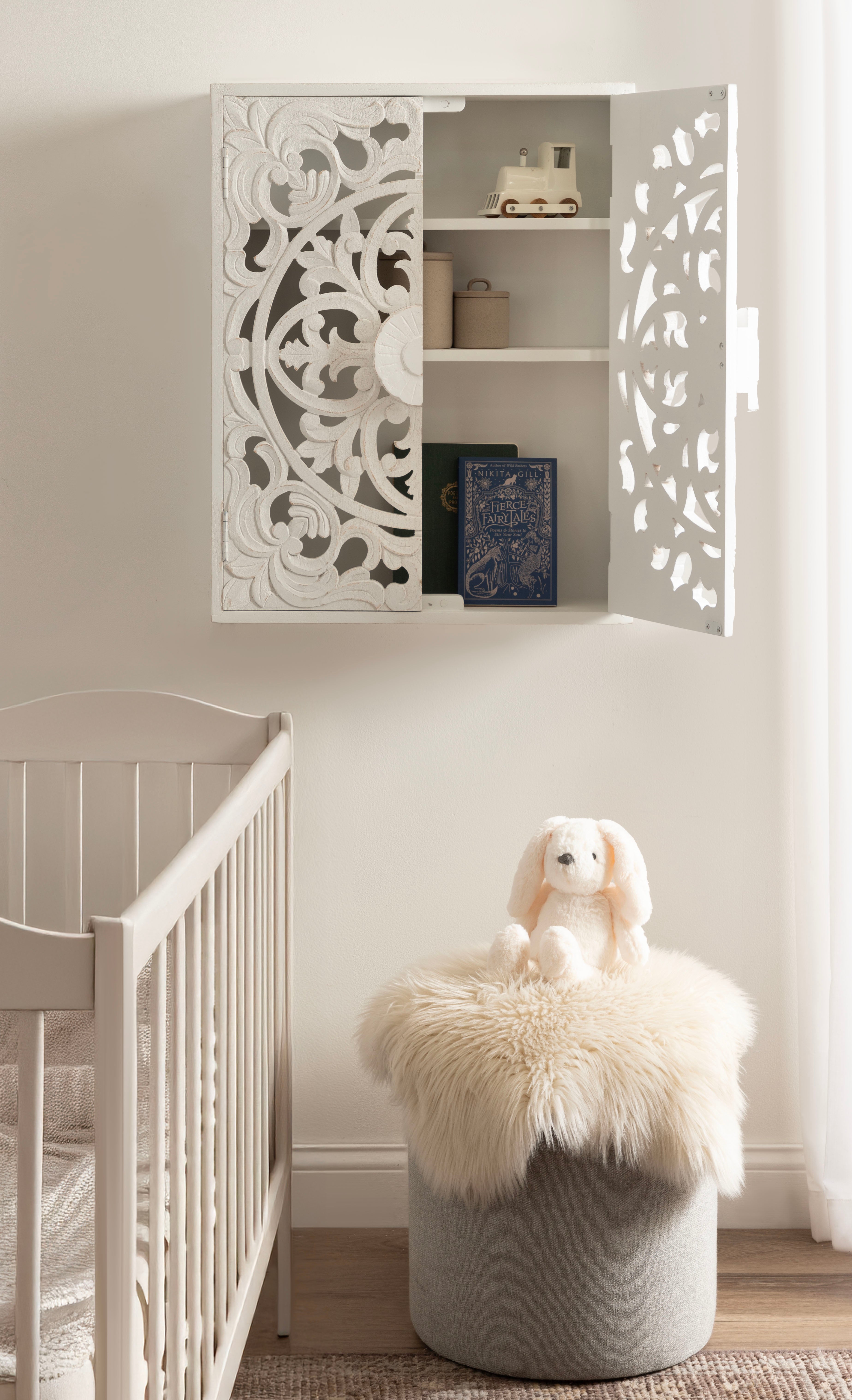 Cabinet White 22x7x28 8