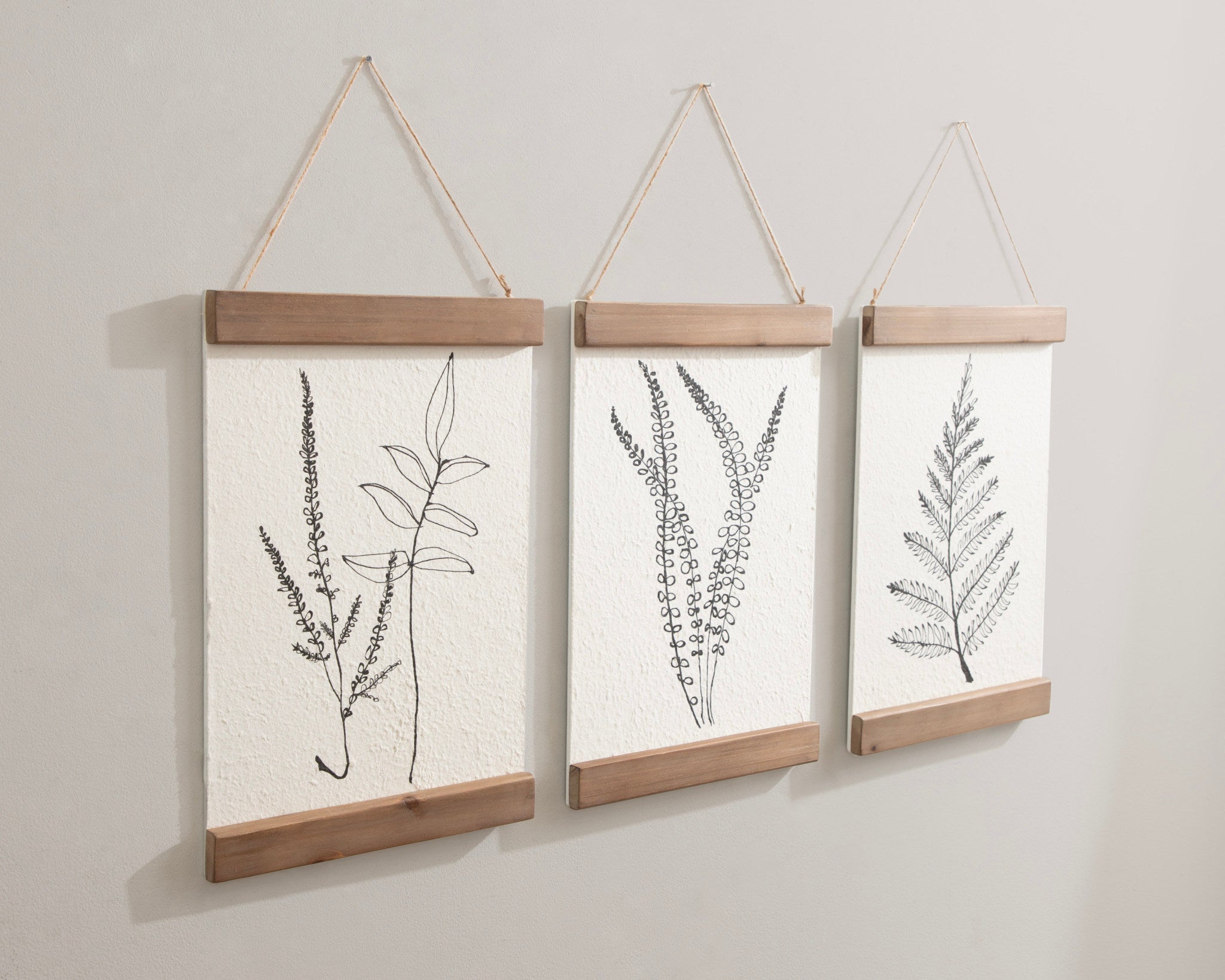 Lory Hanging Art Plaque Set