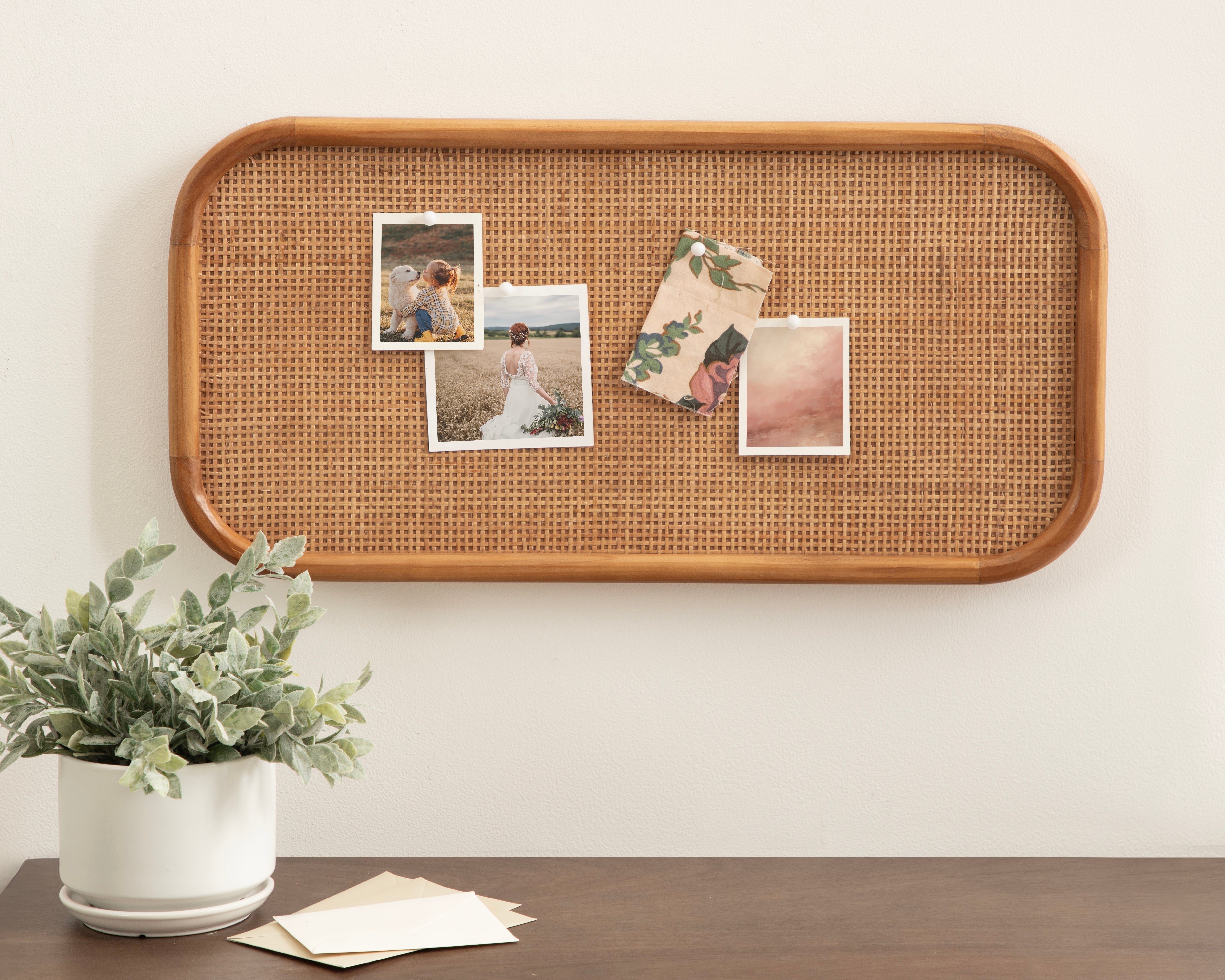 Planche Rattan Wall Pinboard