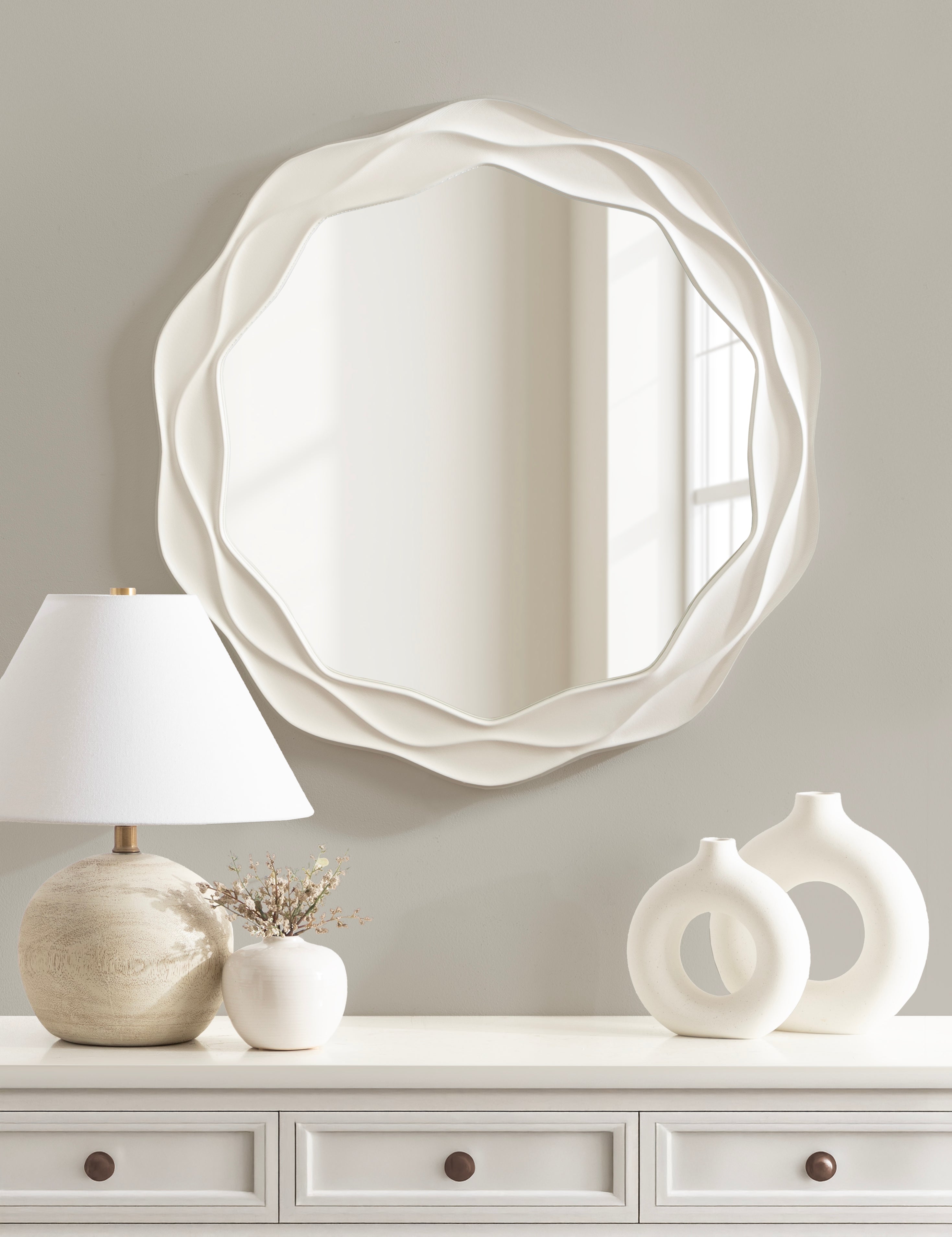 Wavern Round Wavy Mirror