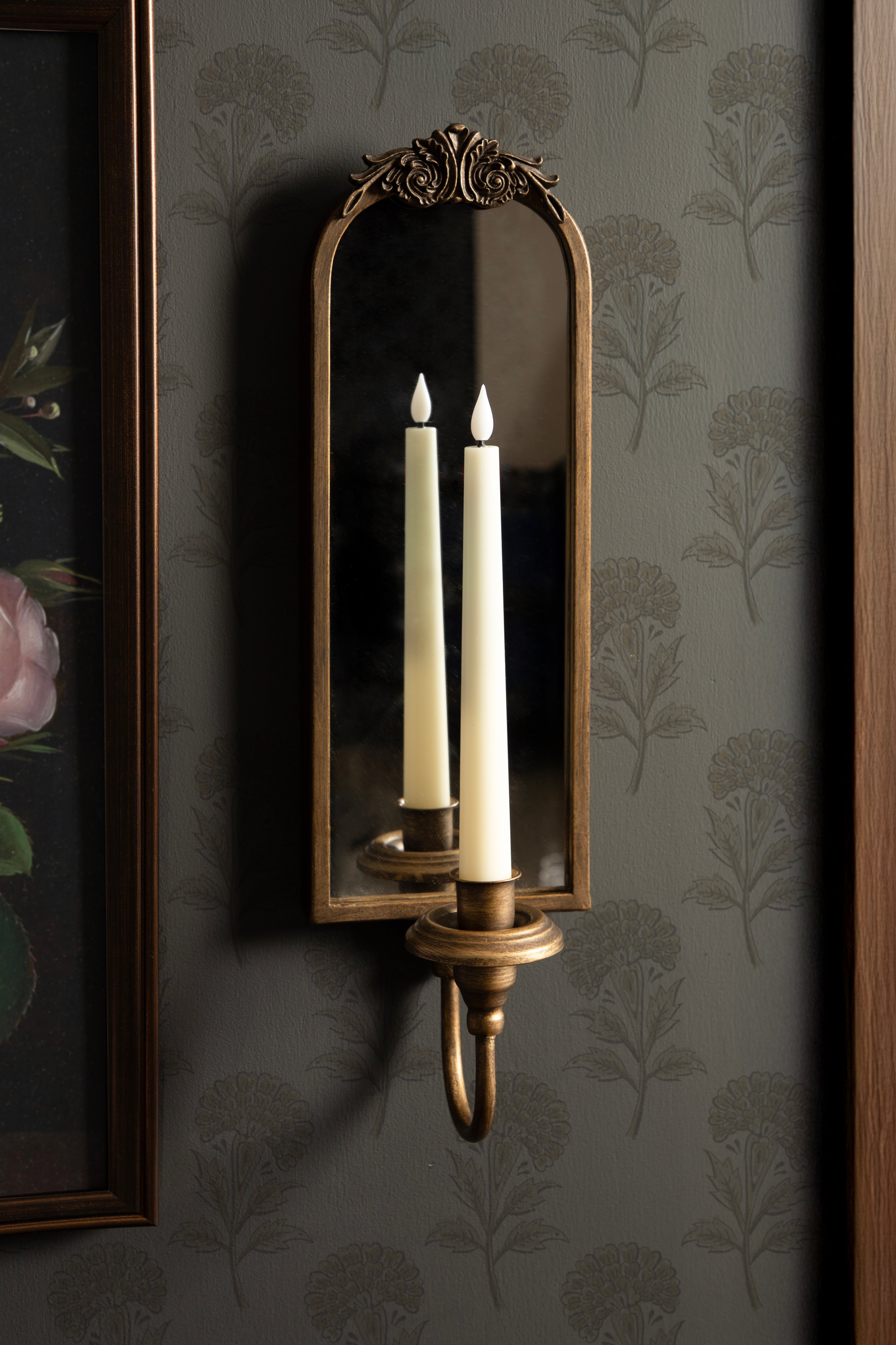 Wall Sconce 5x5x18 Gold 6