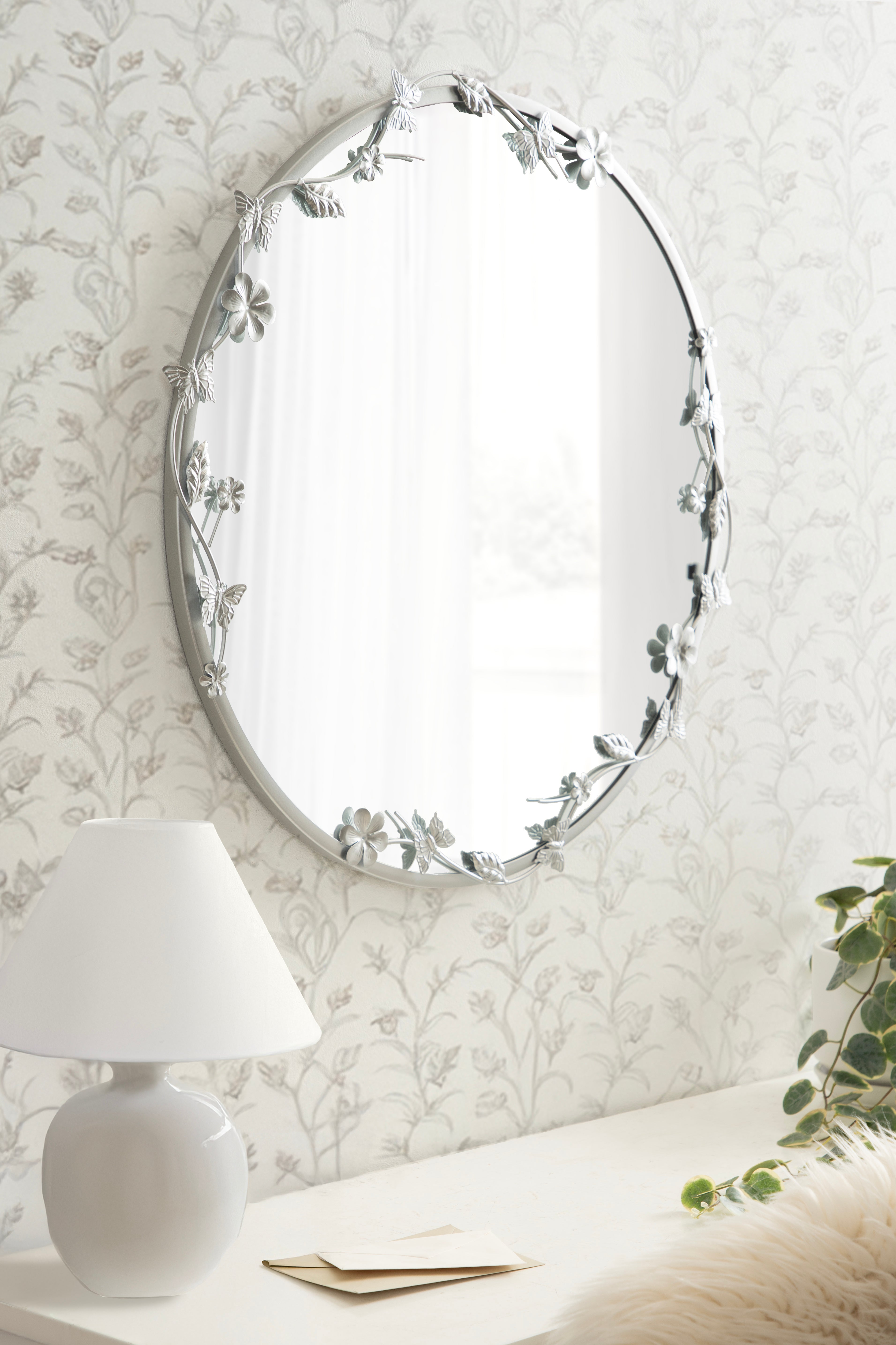 Round Mirror 26x26 Silver 7