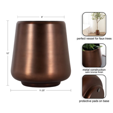 Freestanding Planter Bronze 12x12x12 2