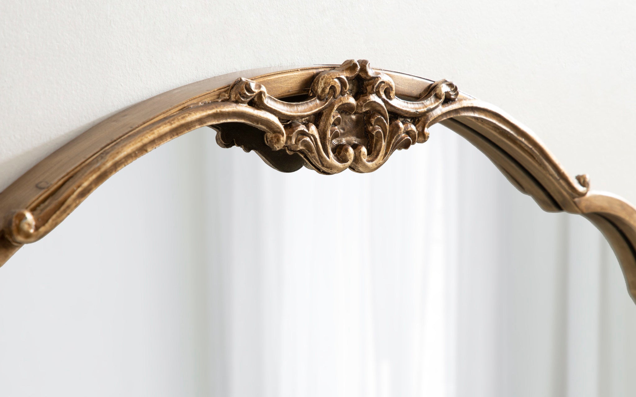 Novella Decorative Wall Mirror
