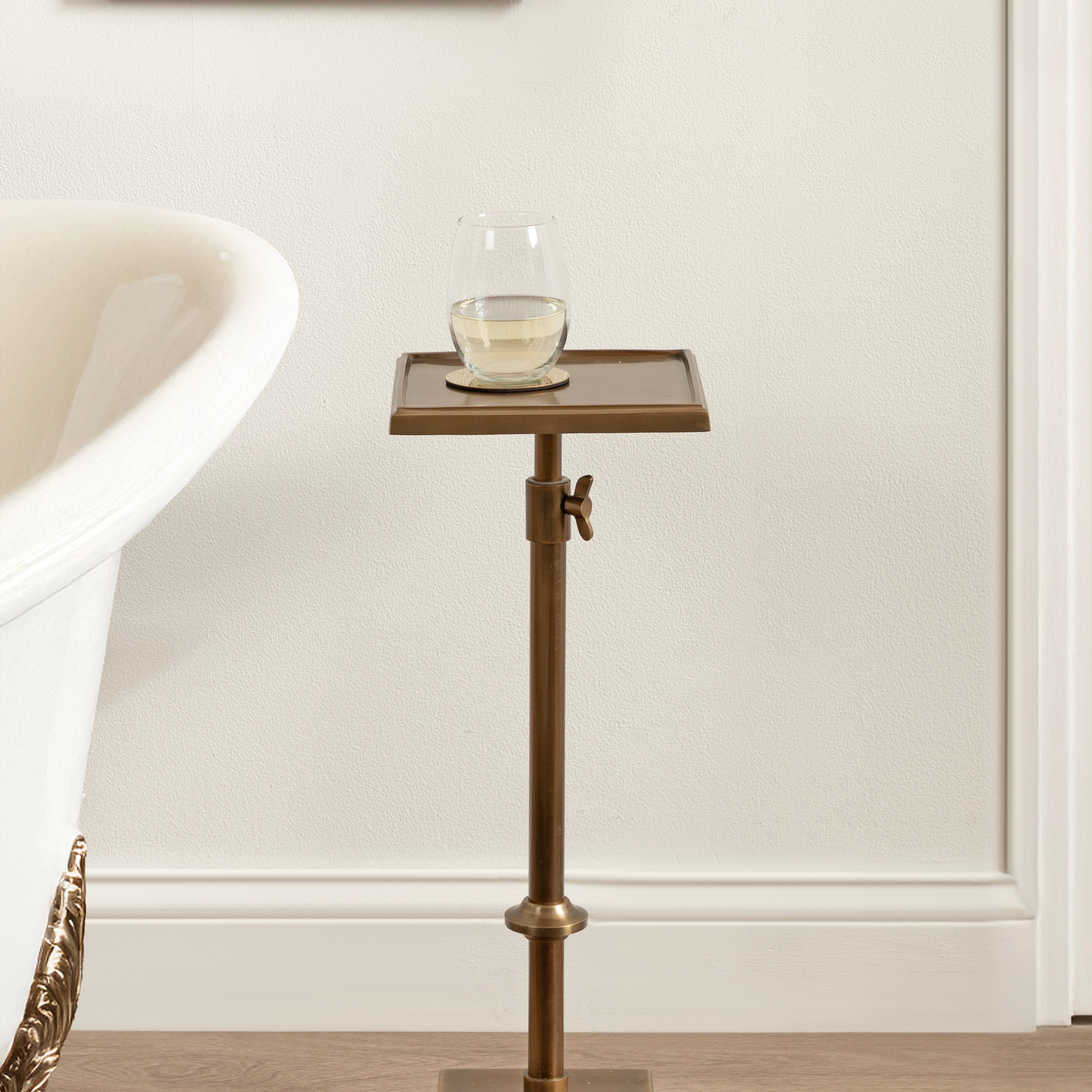 Drink Table 9x9x30 Gold 8
