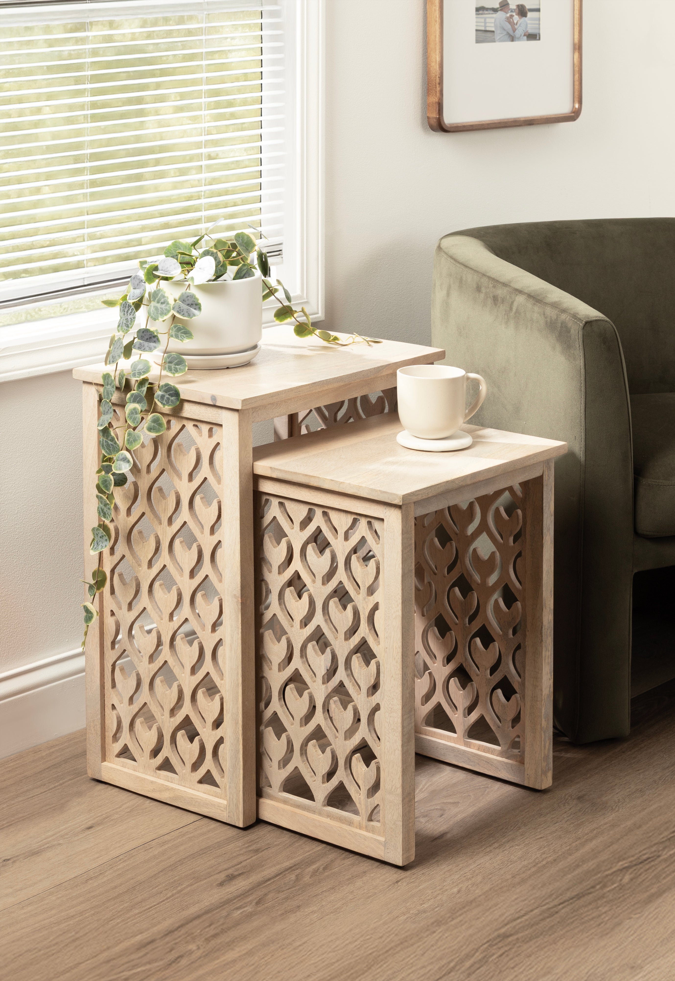 Nesting Table Whitewash 2 Piece 7