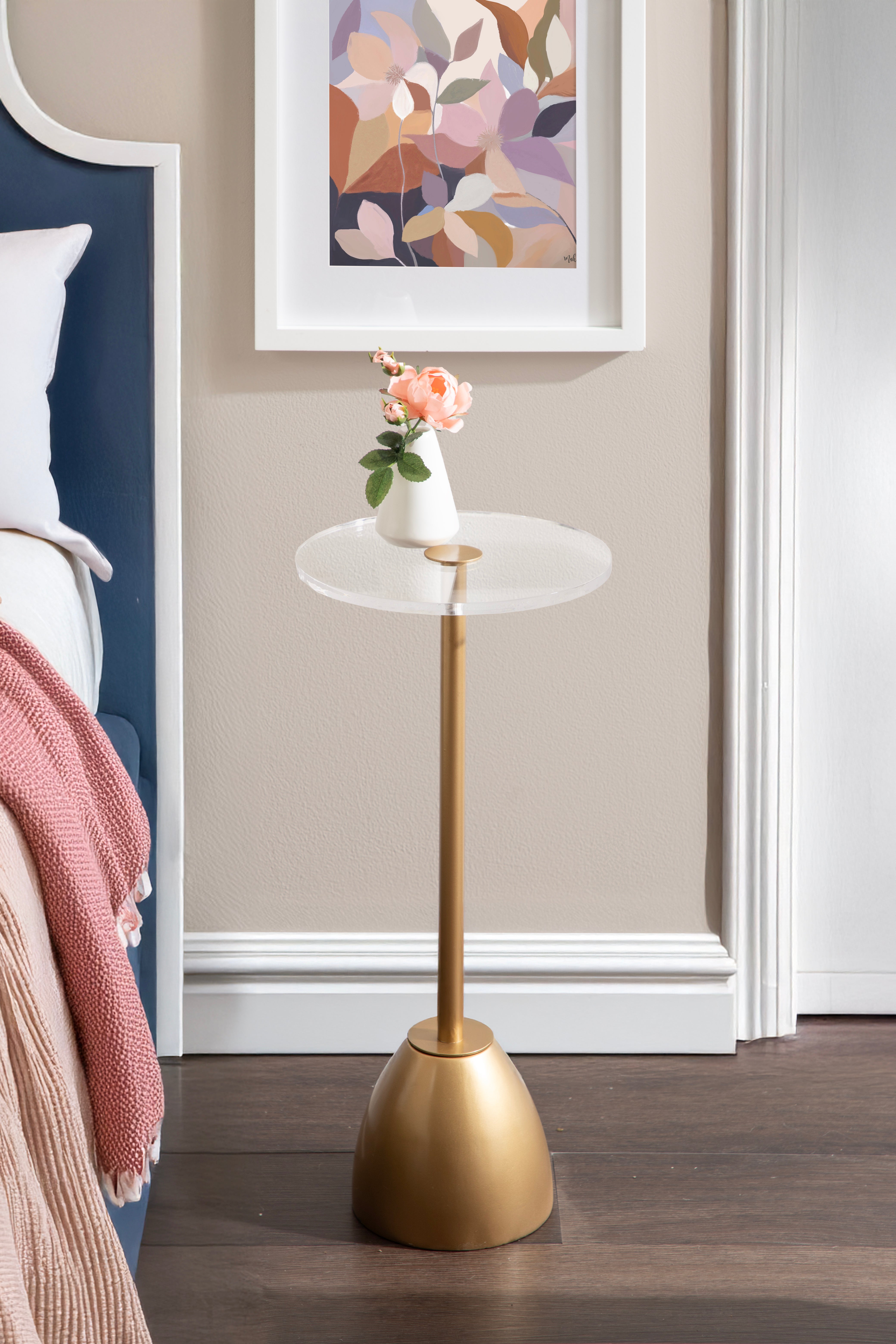 Drink Table 10x10x22 Gold 7