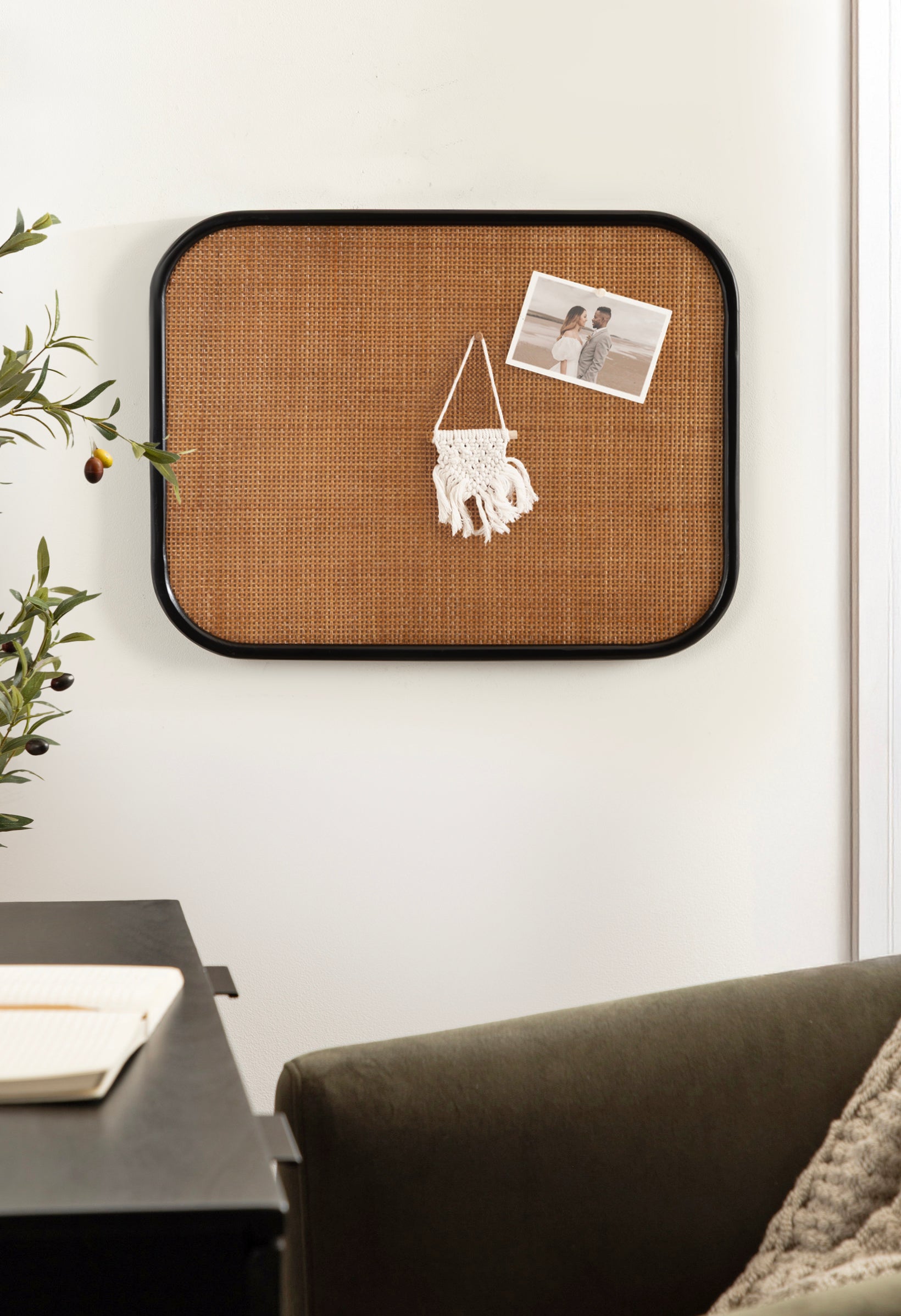 Planche Rattan Wall Pinboard