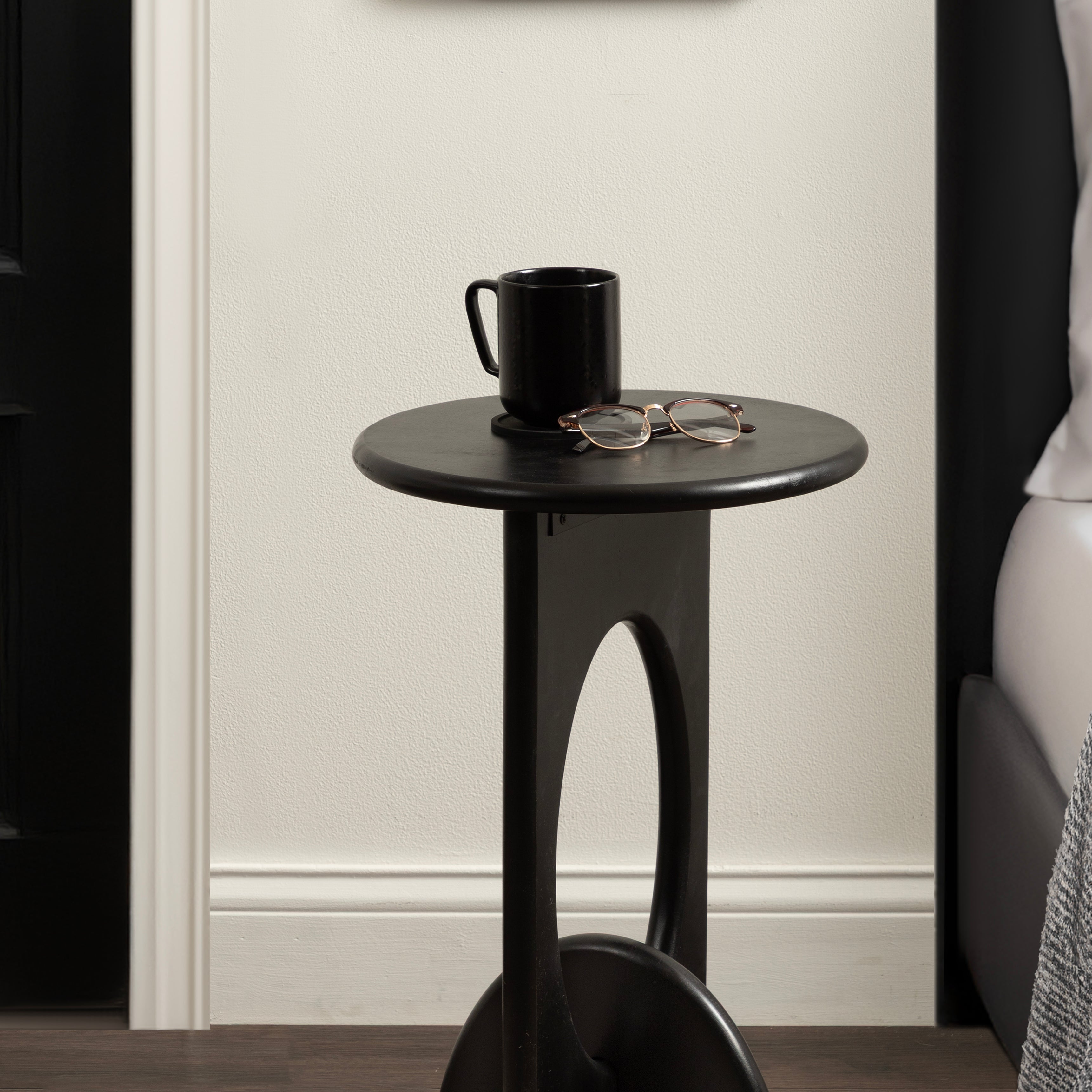Side Table 14x14x22 Black 8