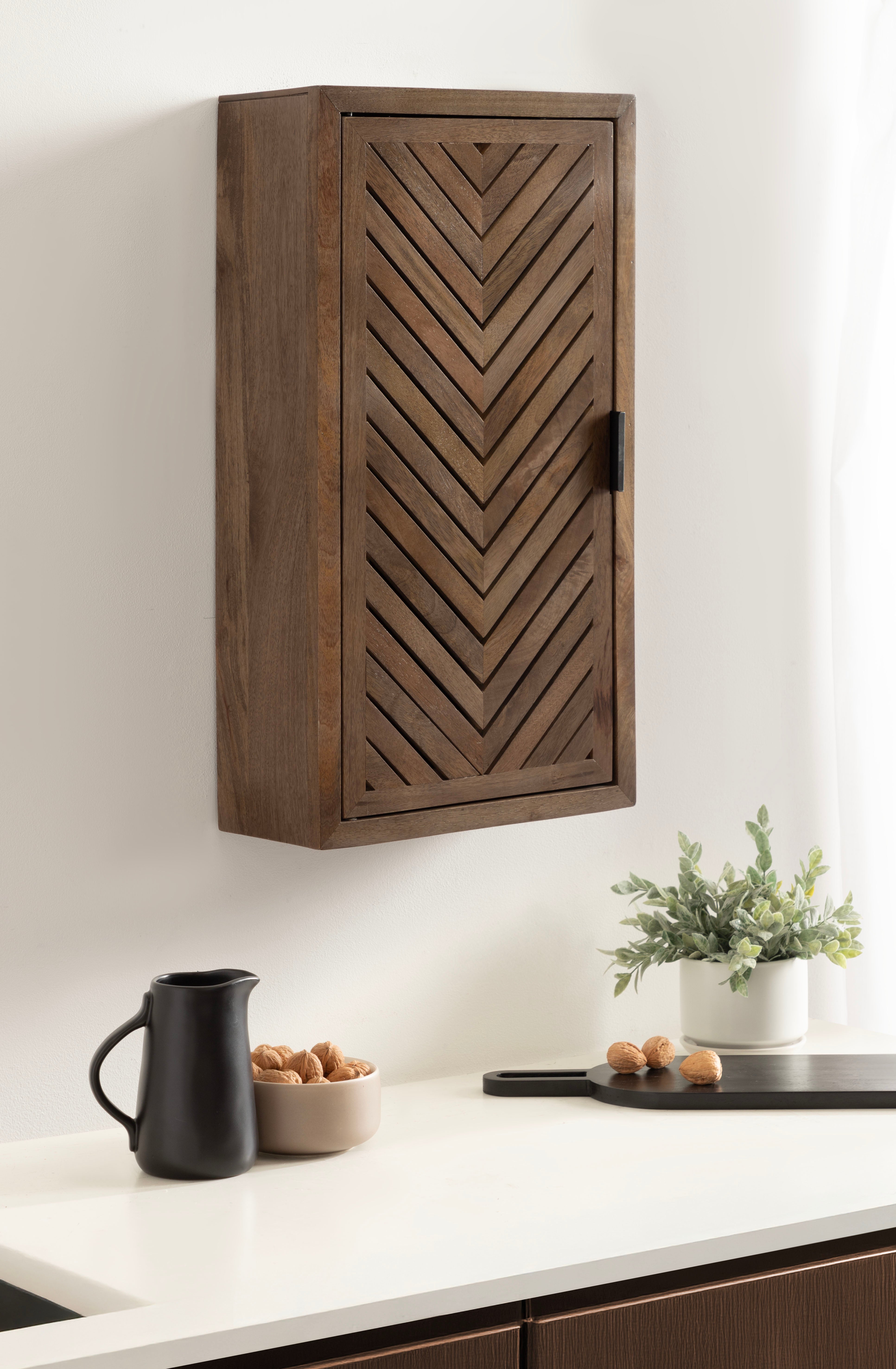 Cabinet Brown 15x7x28 8