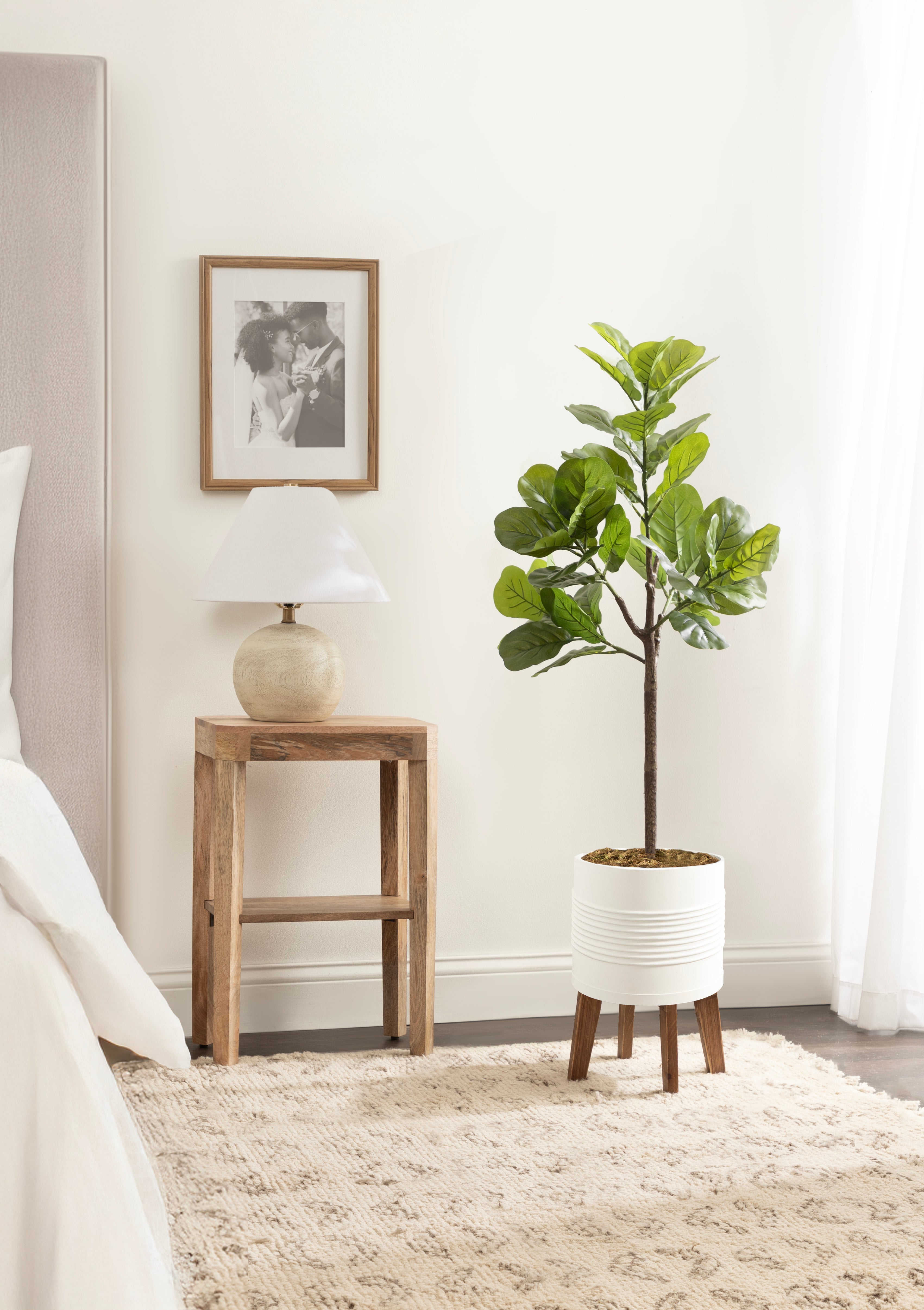 Faux Tree White Rustic Brown 4.5' 8