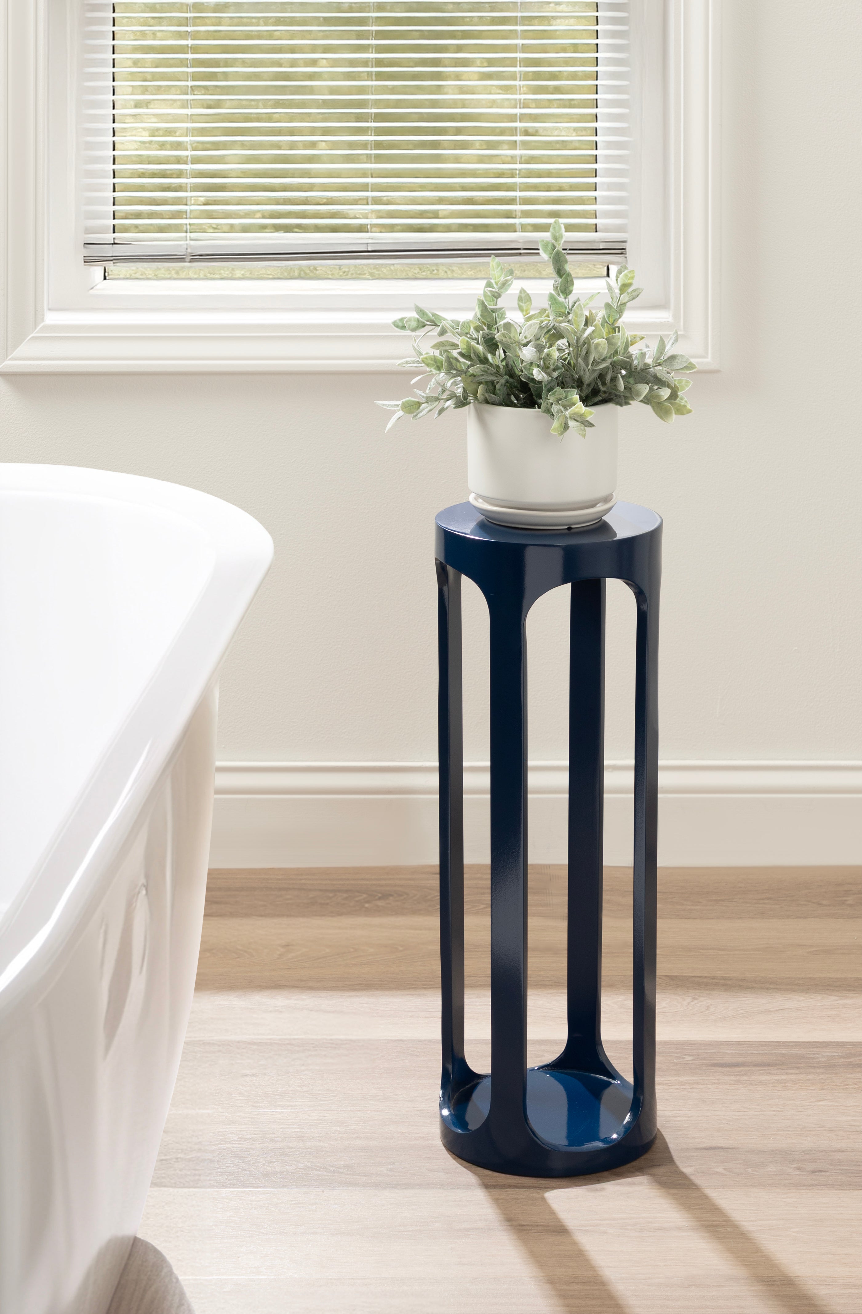 Drink Table Navy Blue 8x8x23 7