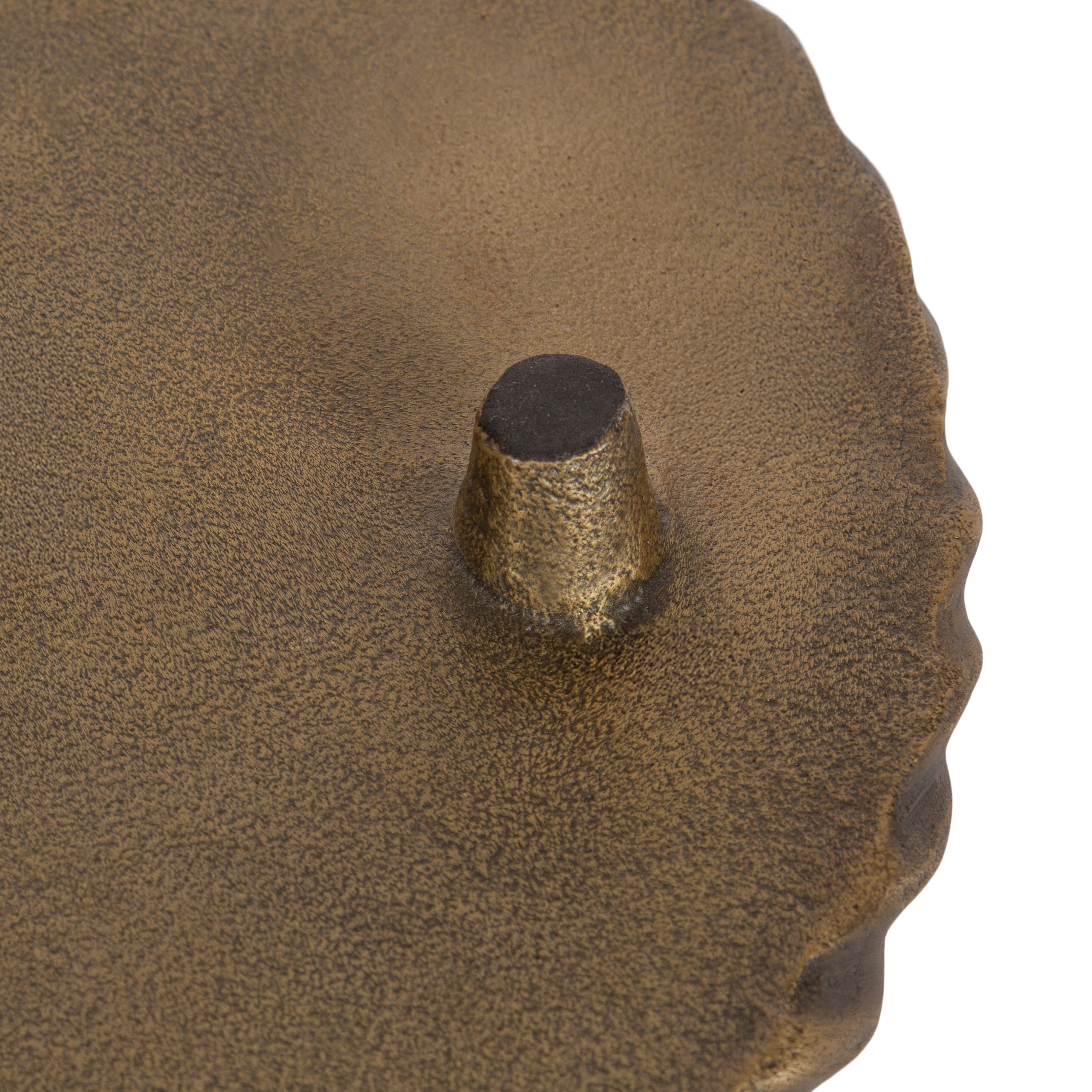 Trenza Round Footed Metal Tray