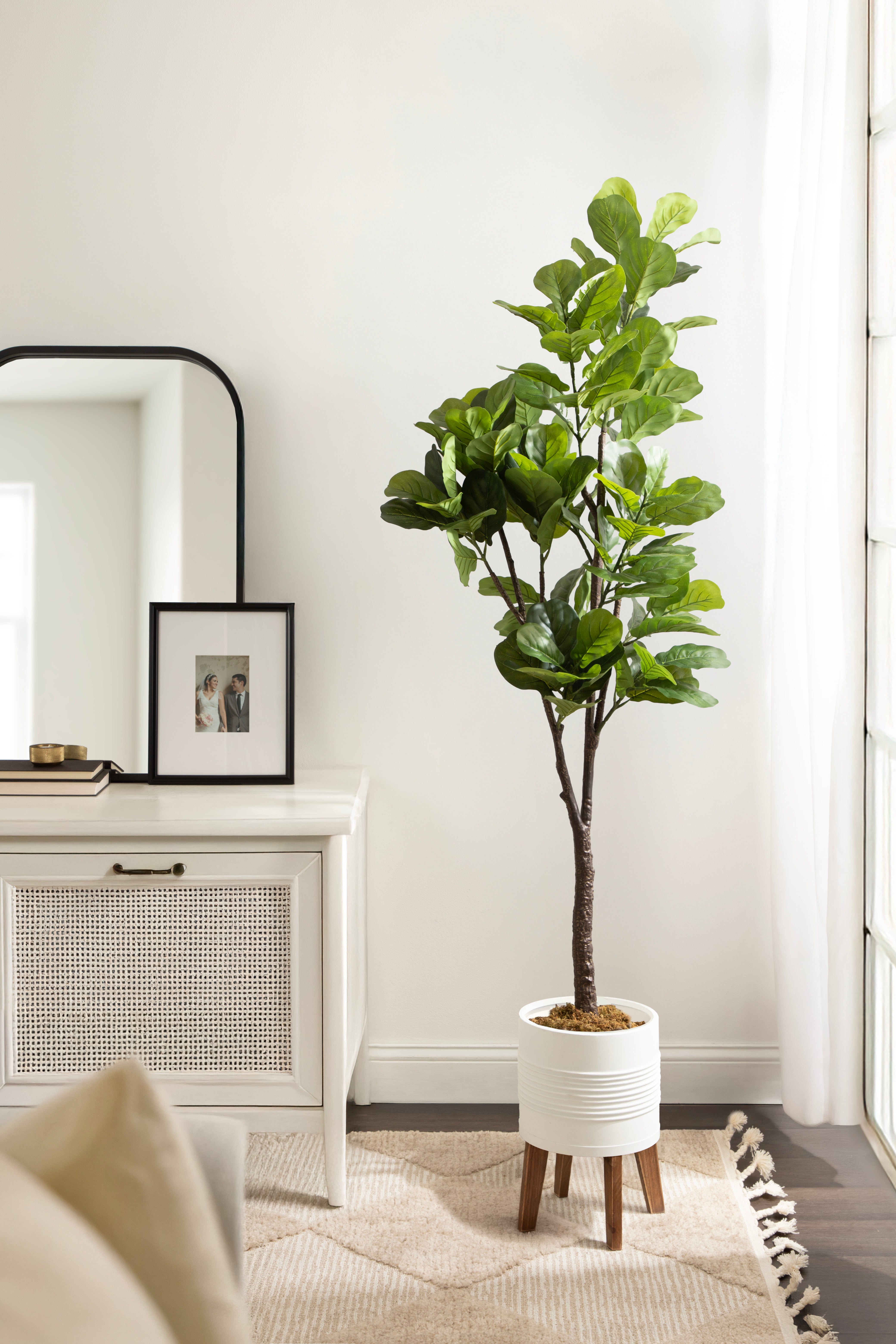 Faux Tree White Rustic Brown 6.5' 7