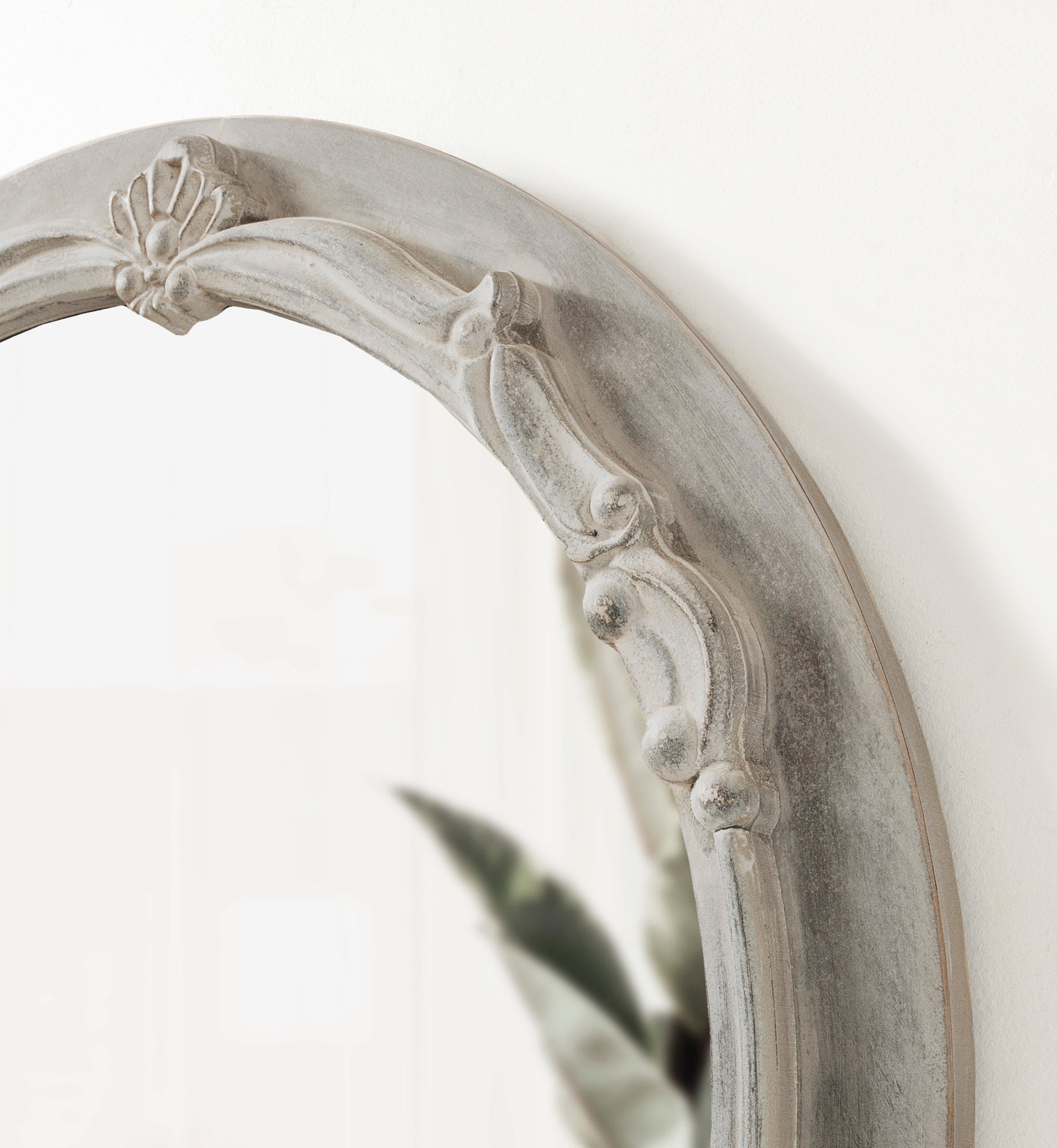 Irelyn Decorative Wall Mirror